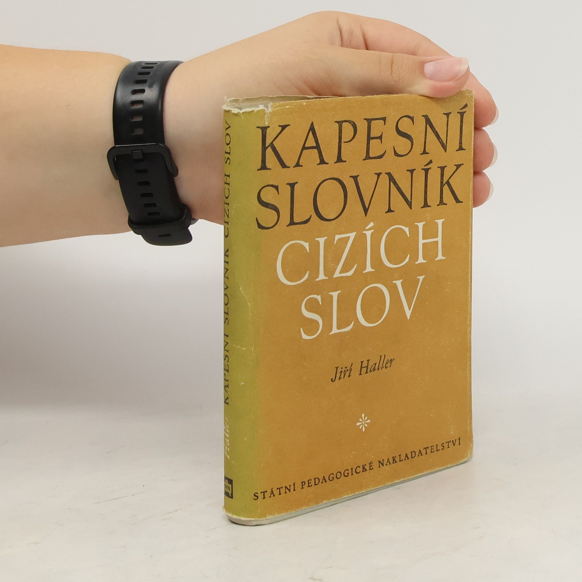 Jiří Haller Kapesní slovník cizích slov