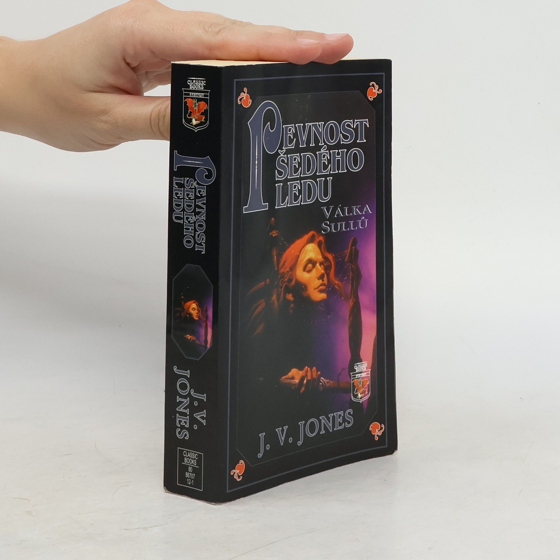 Julie V. Jones Pevnost šedého ledu - Válka Sullů (2004)