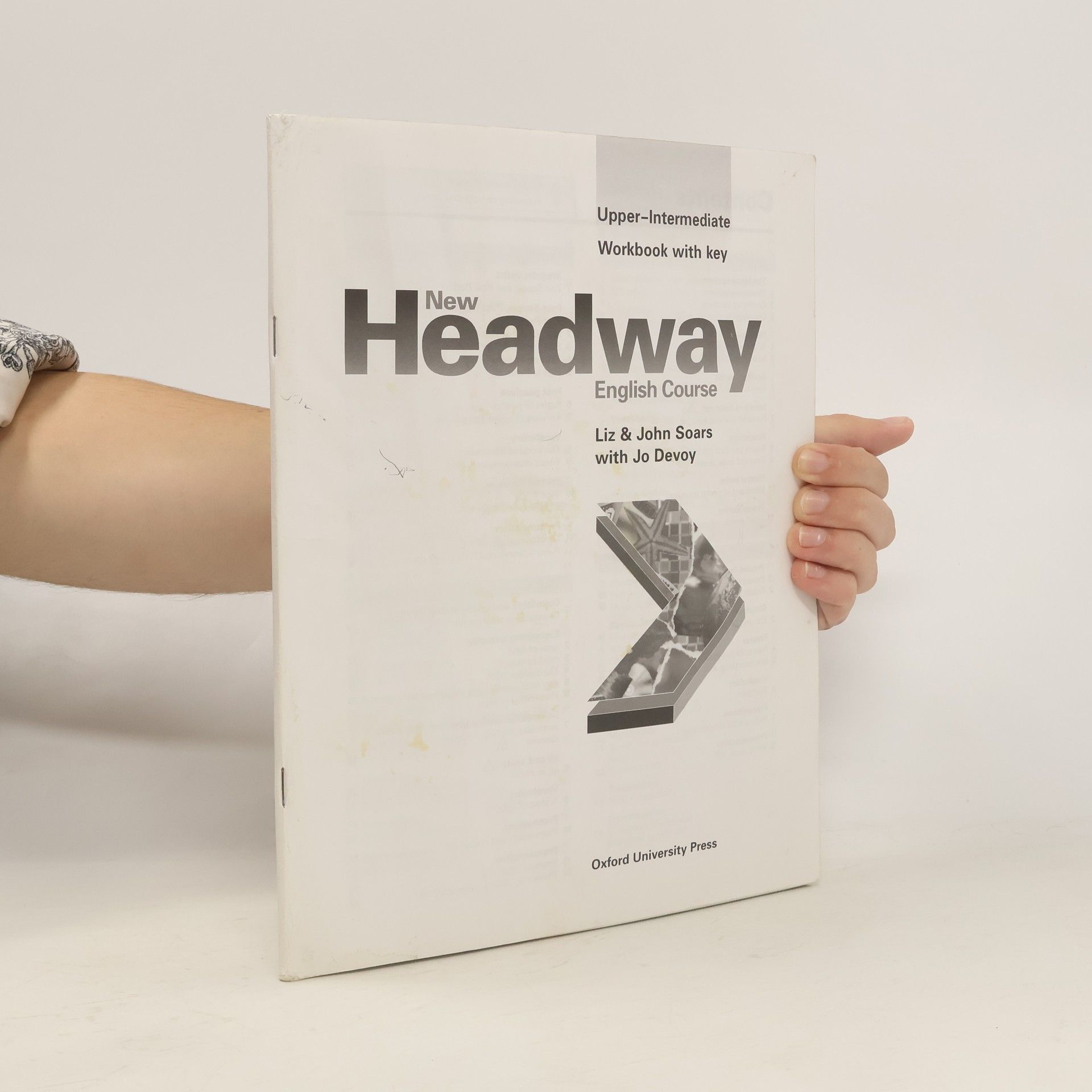 Liz Soars New Headway English Course. Upper-Intermediate Workbook with key