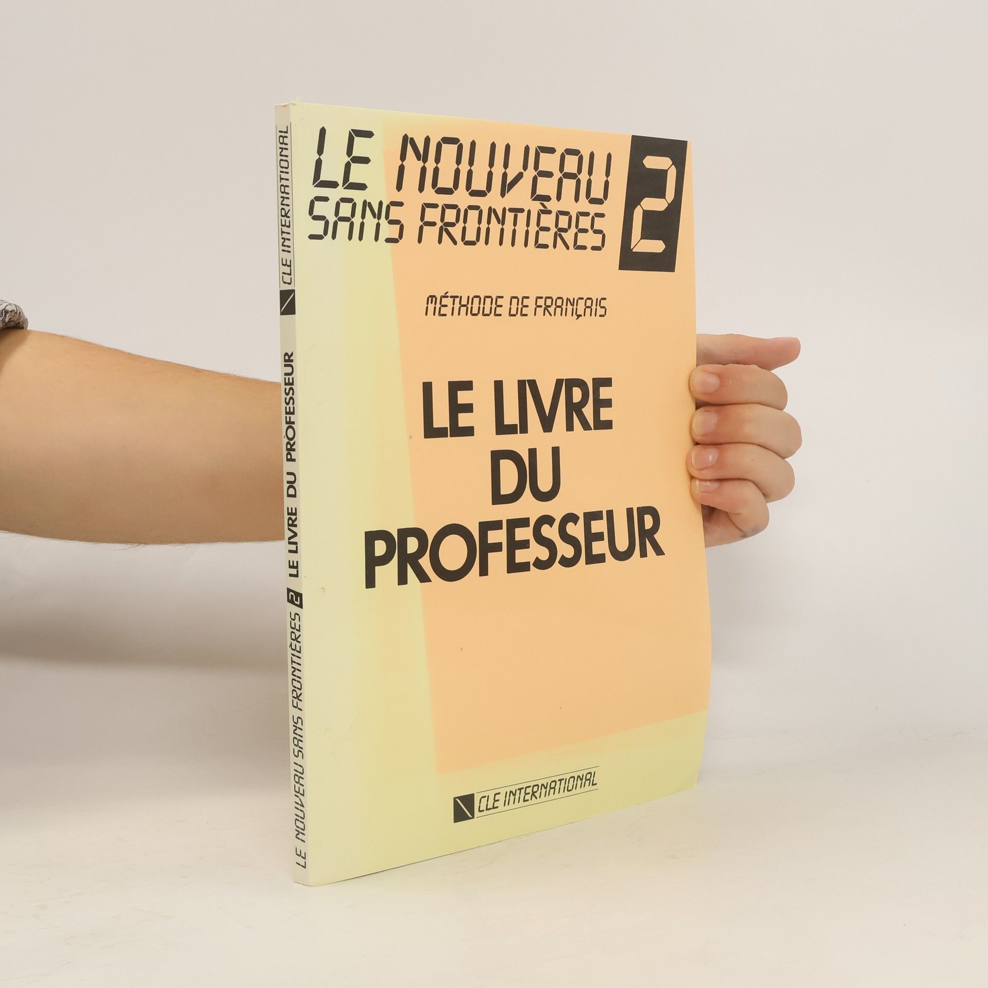 Chantal Plum Le Nouveau Sans Frontieres - Level 2