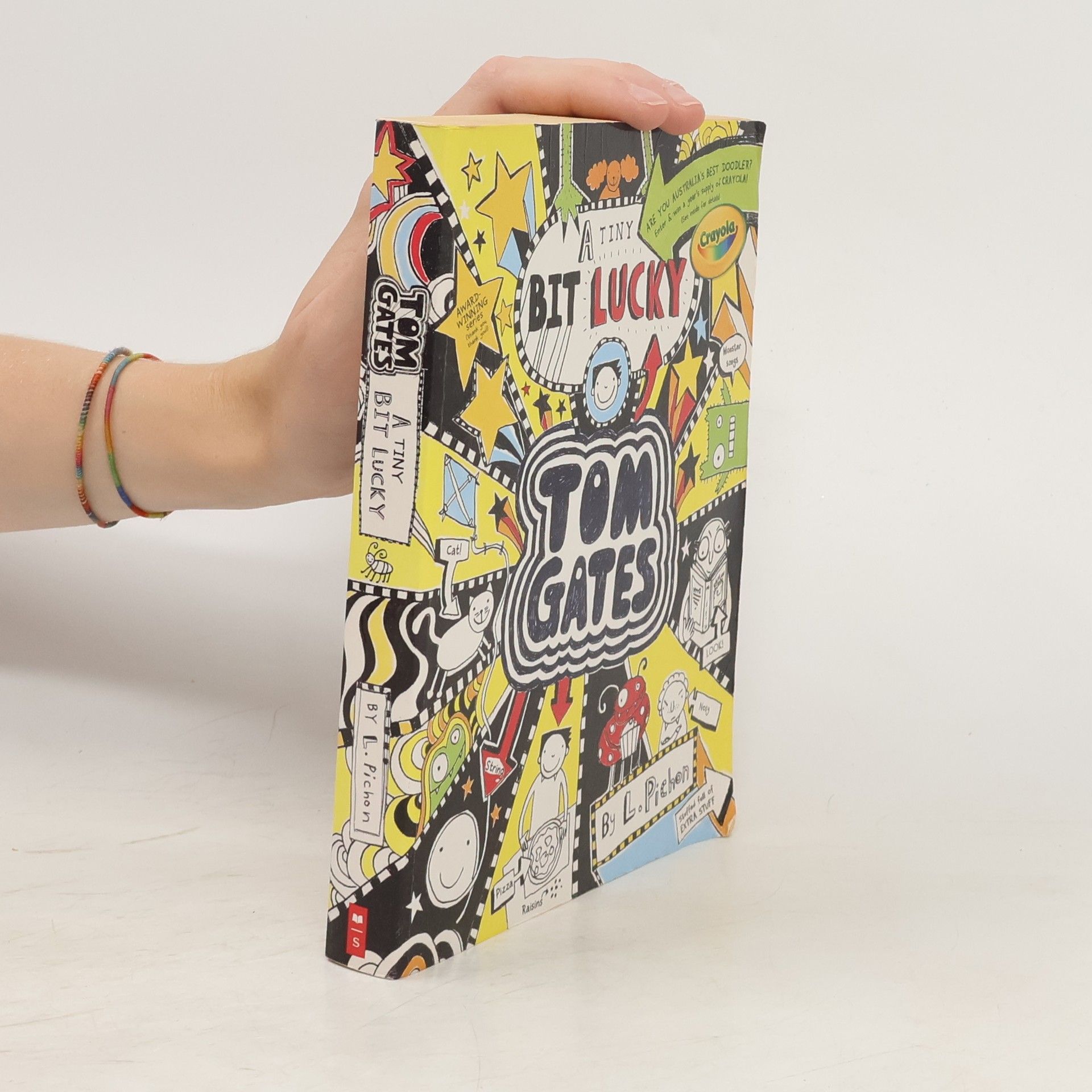 Liz Pichon Tom Gates: A Tiny Bit Lucky