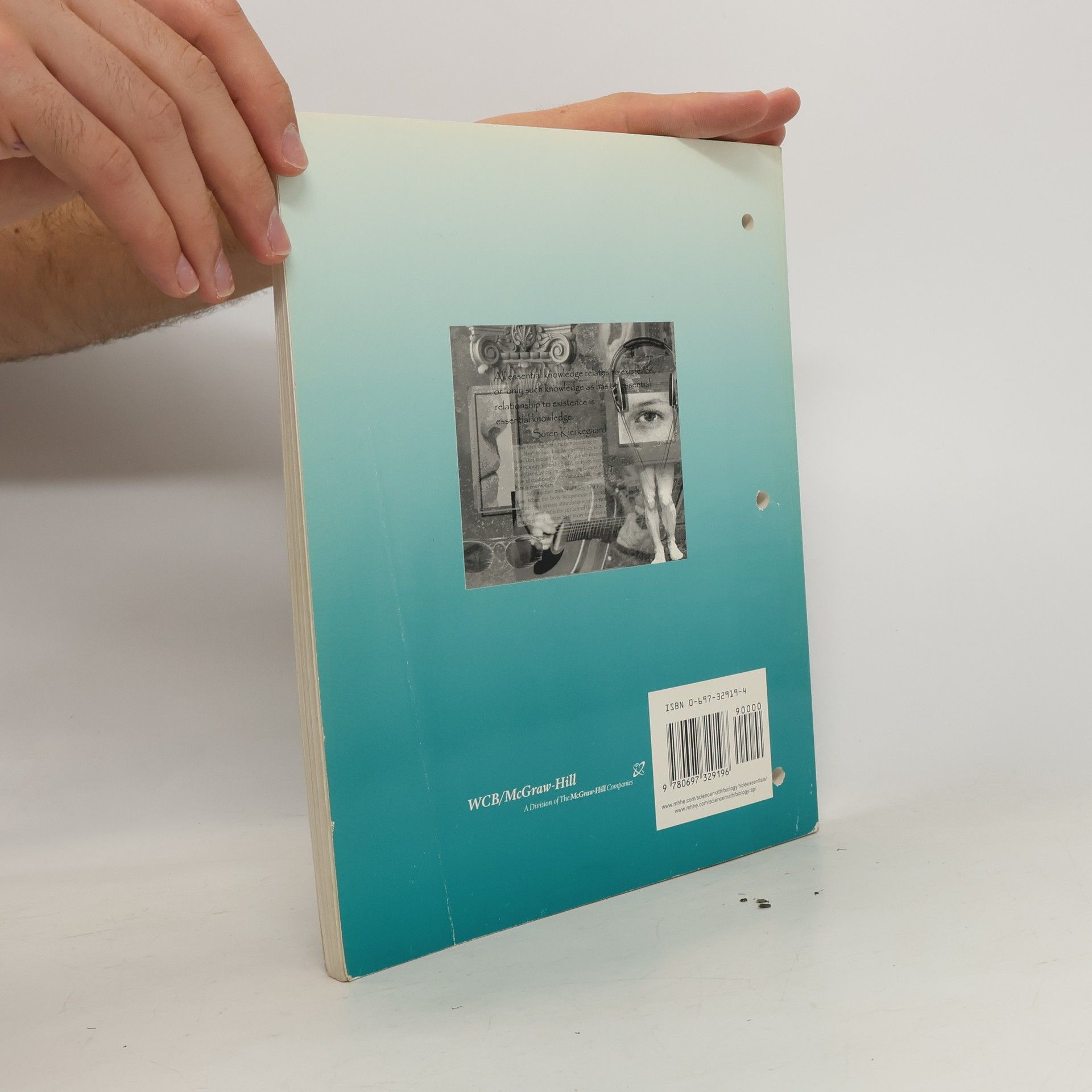 Ricki Lewis Hole's Essentials of Human Anatomy and Physiology