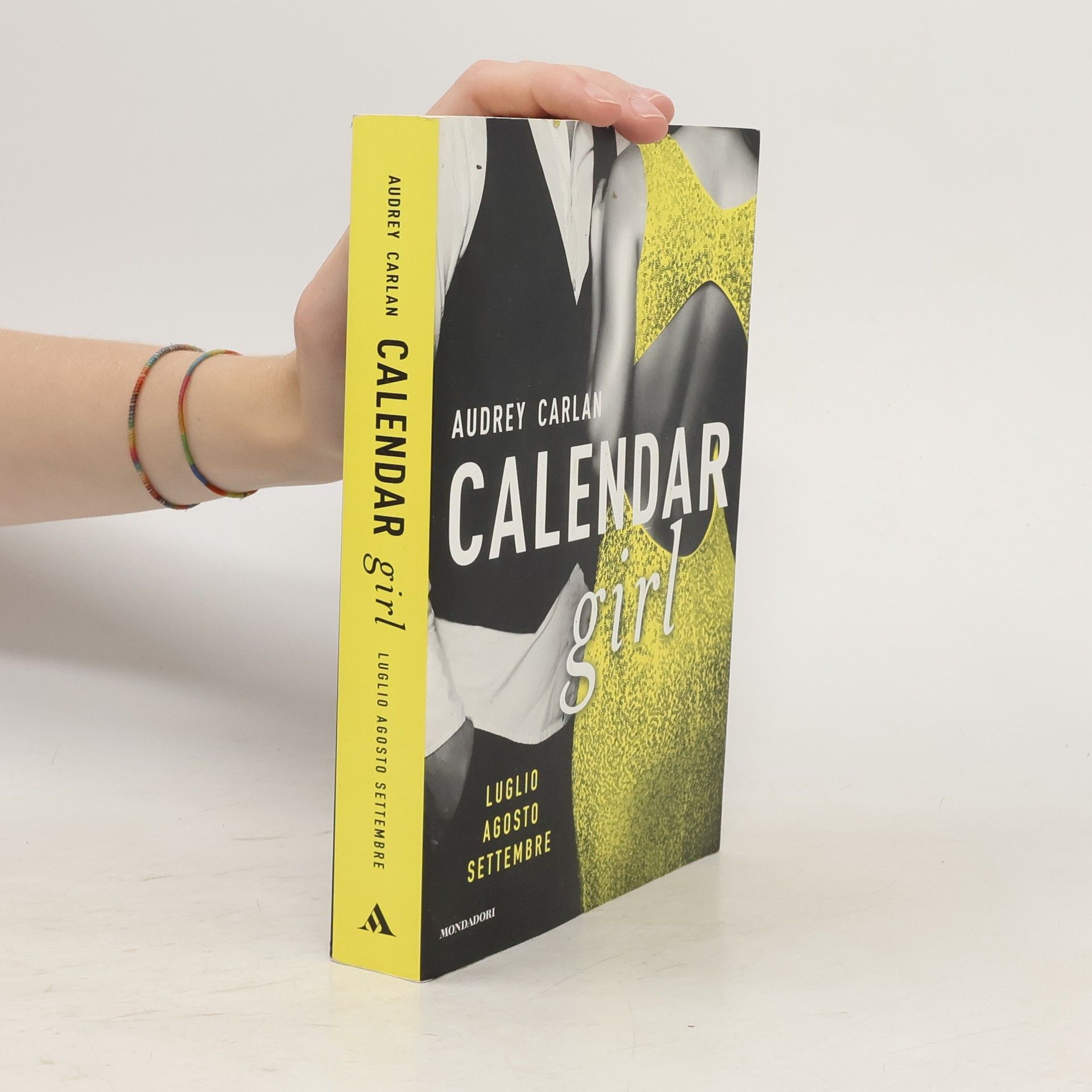 Teresa Albanese Calendar Girl