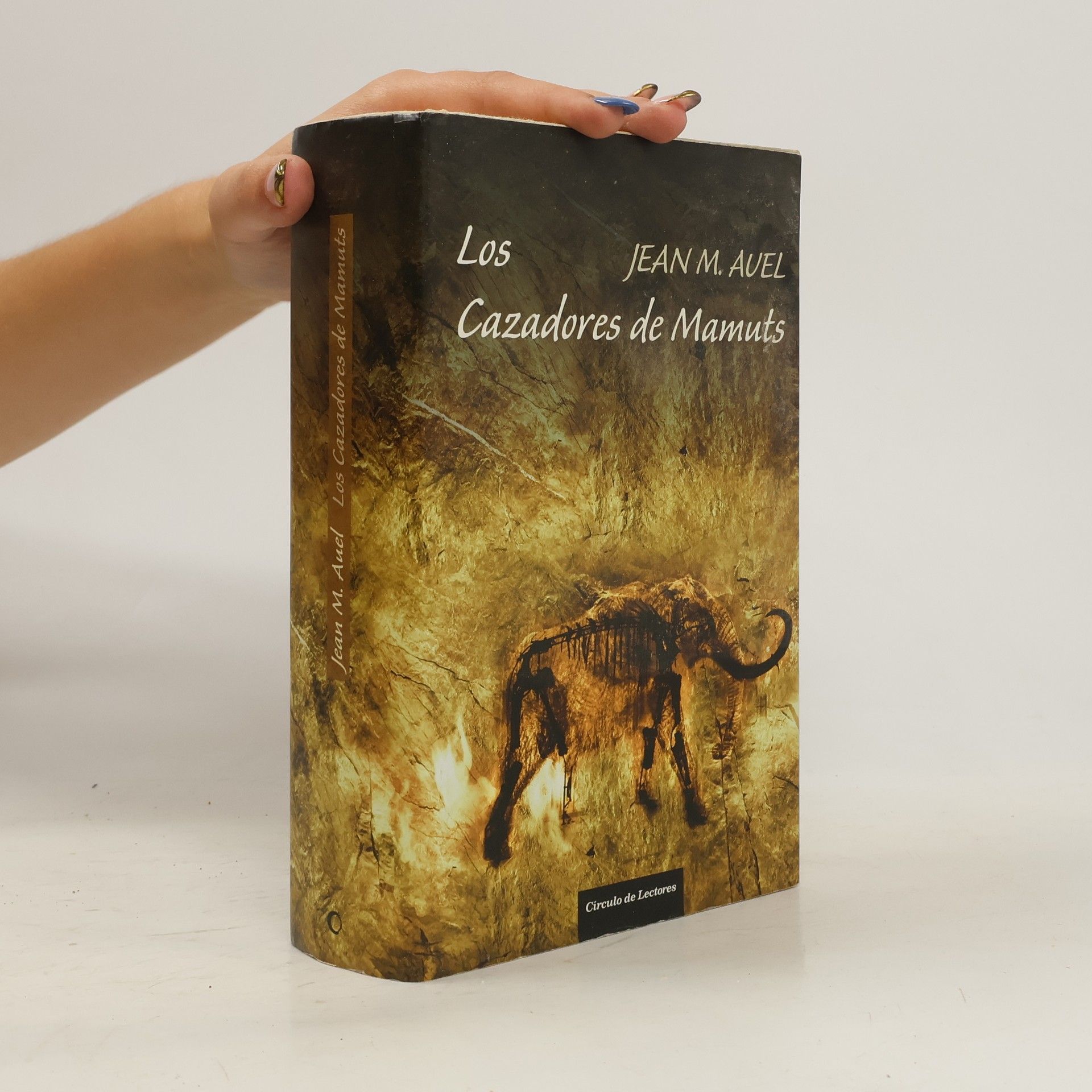 Jean M. Auel Los cazadores de mamuts