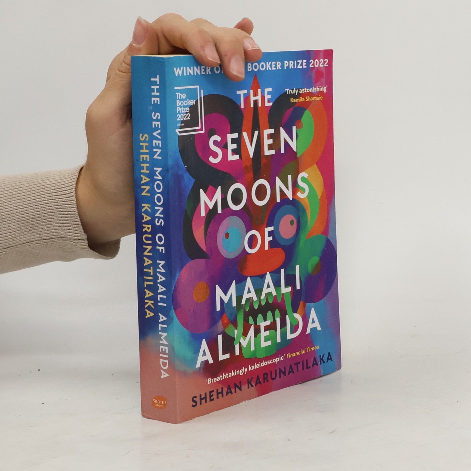 Shehan Karunatilaka The Seven Moons of Maali Almeida