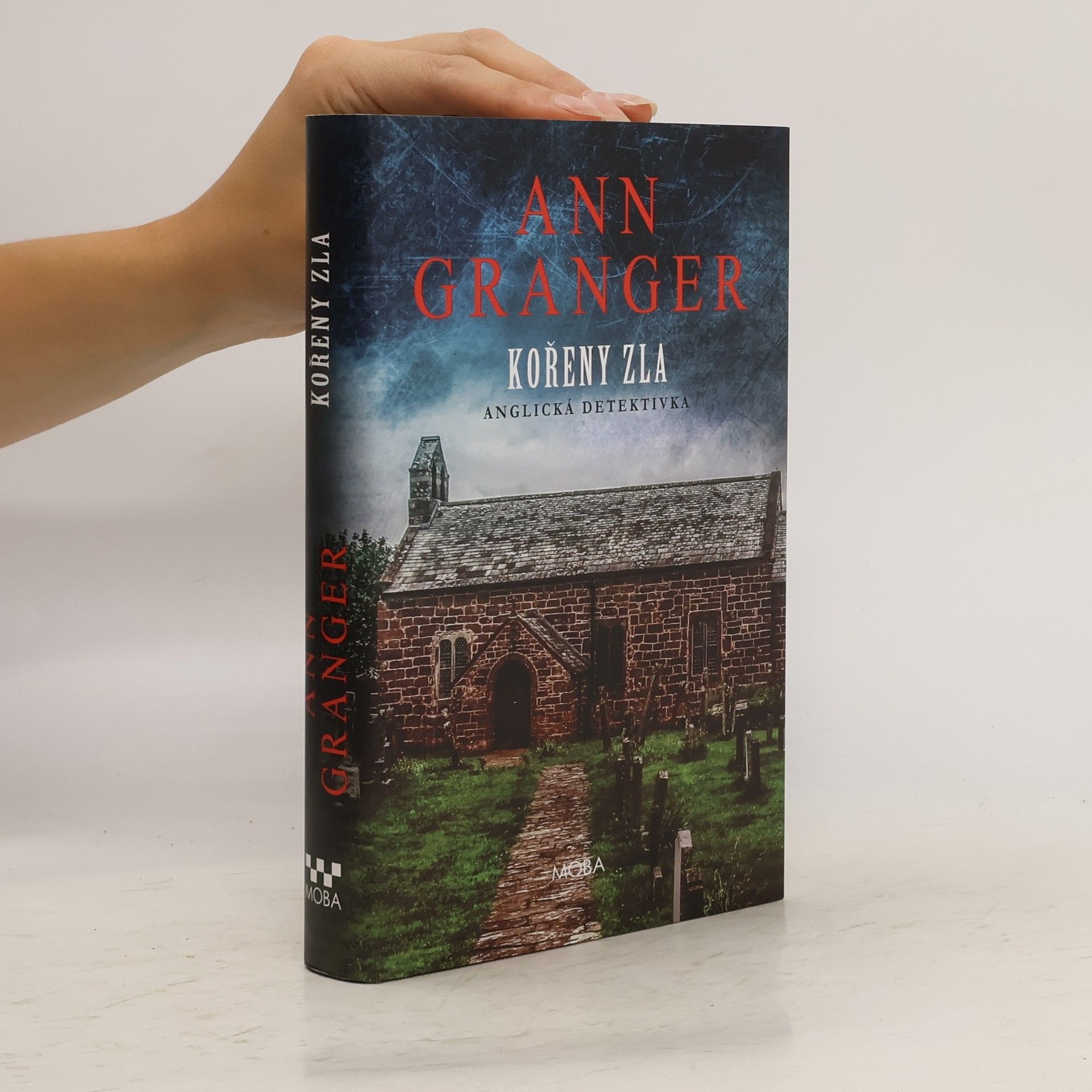 Ann Granger Kořeny zla