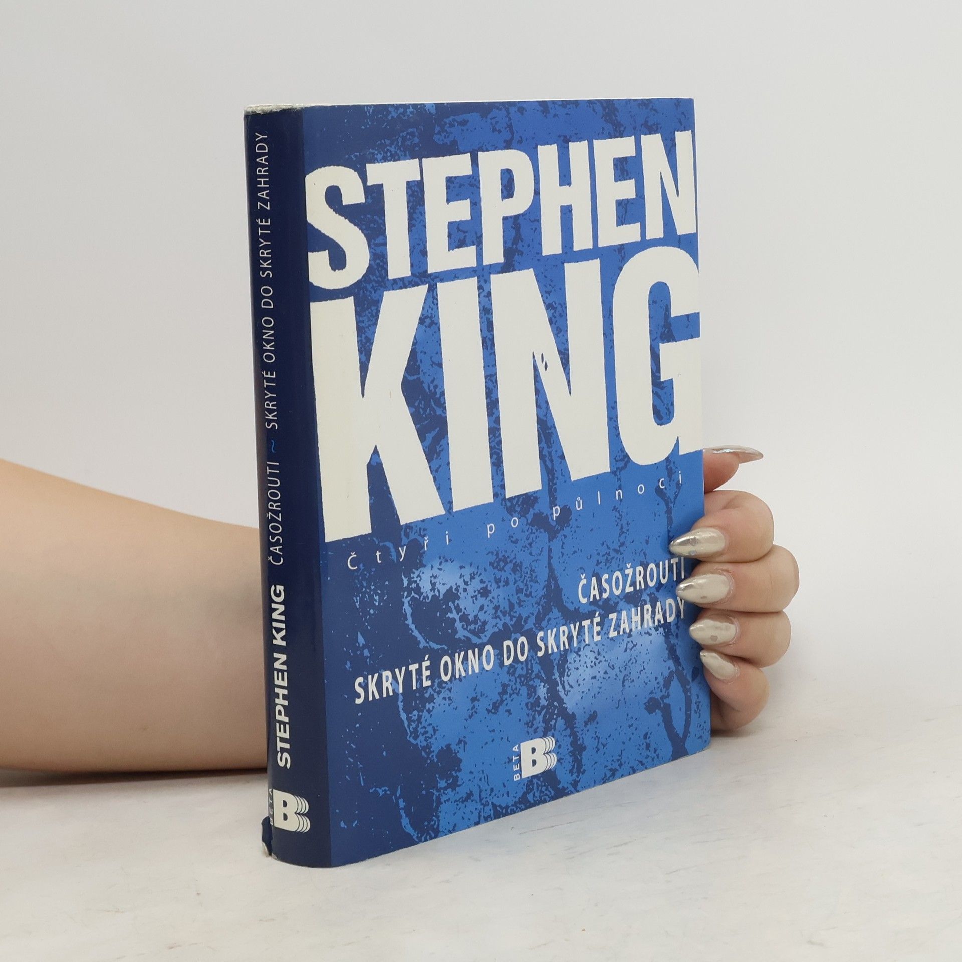 Čtyři po půlnoci. Časožrouti. Skryté okno do skryté zahrady