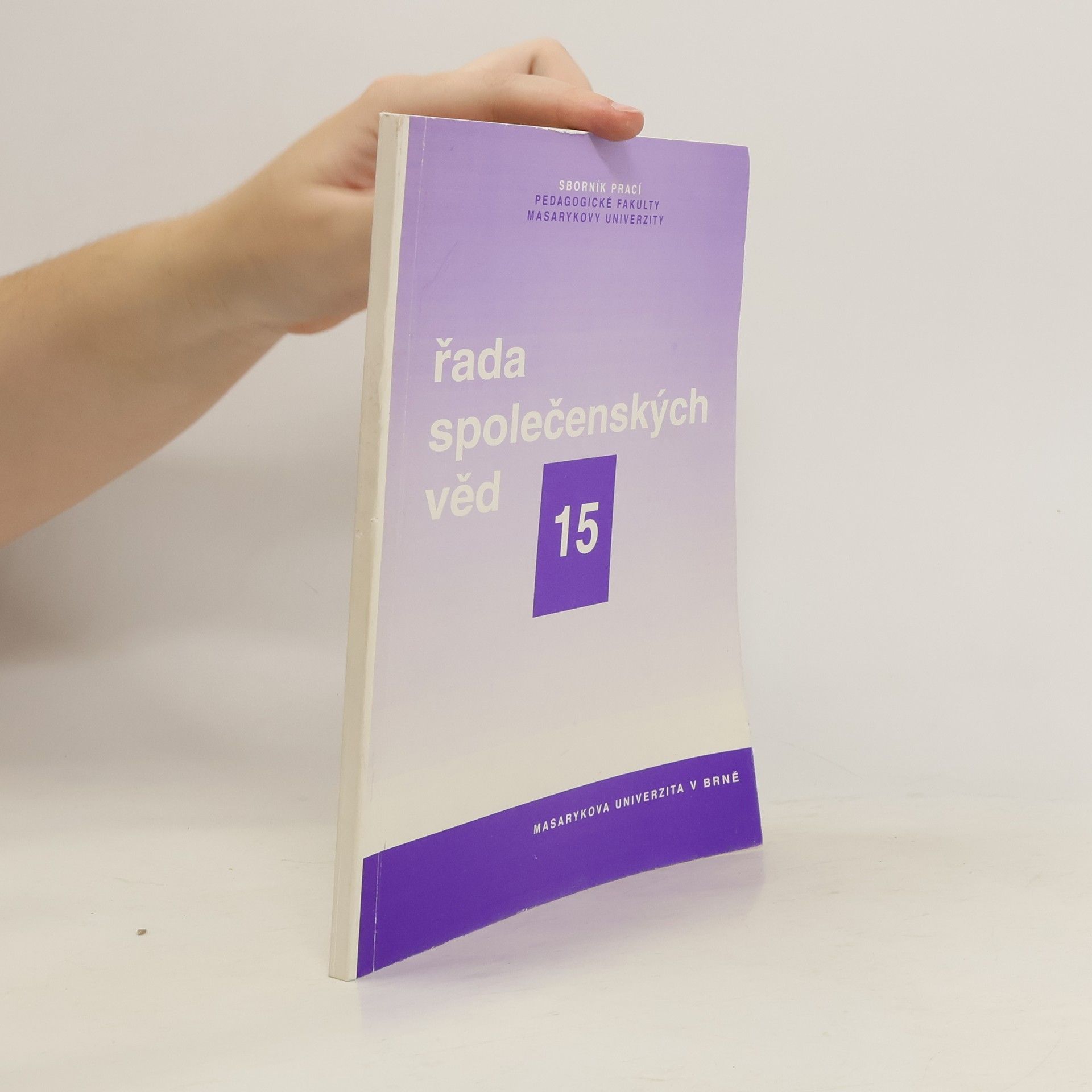 Autorenkollektiv Řada společenských věd 15
