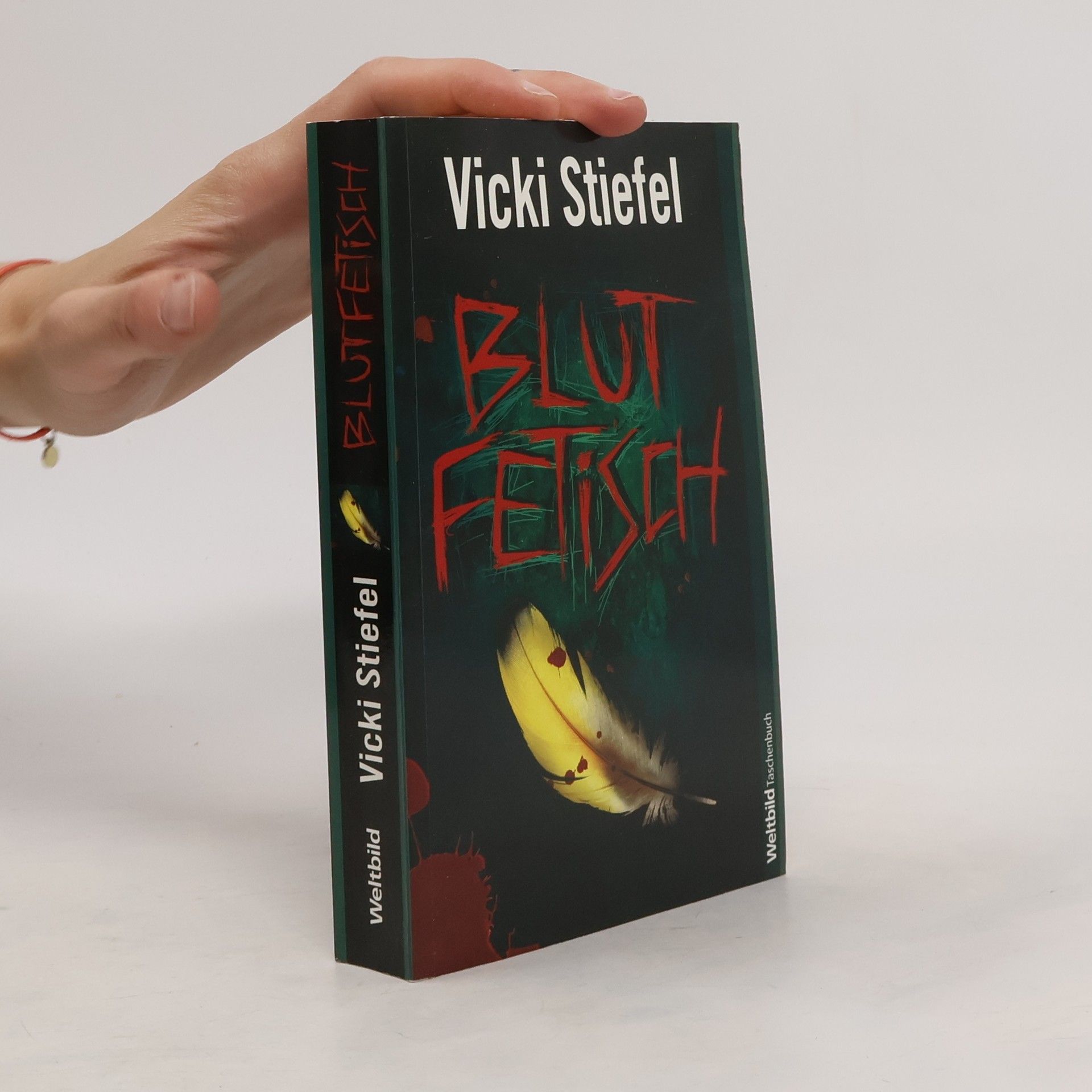 Vicki Stiefel Blutfetisch