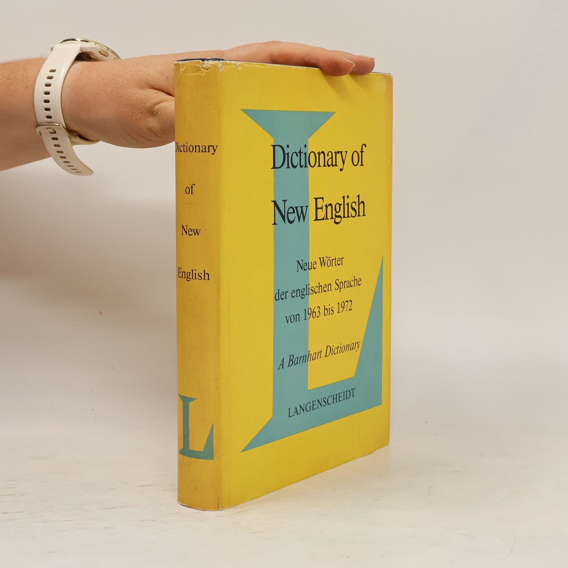 Autores varios Dictionary of New English