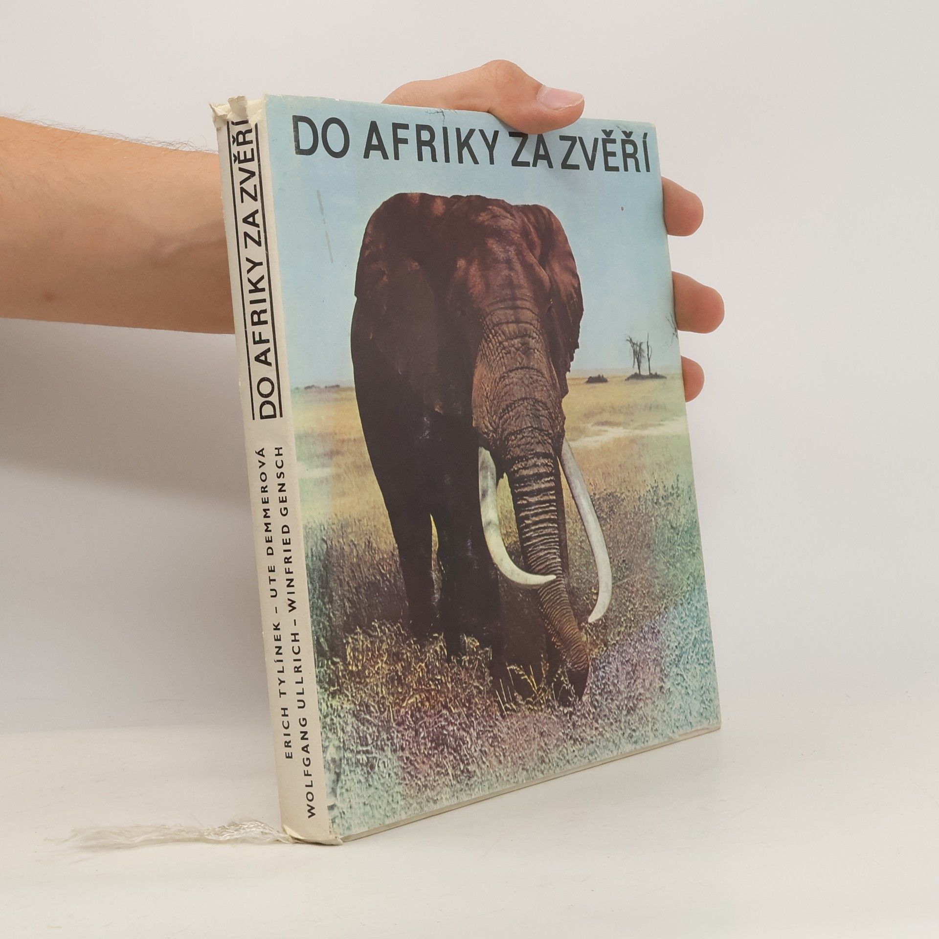 Wolfgang Ullrich Do Afriky za zvěří