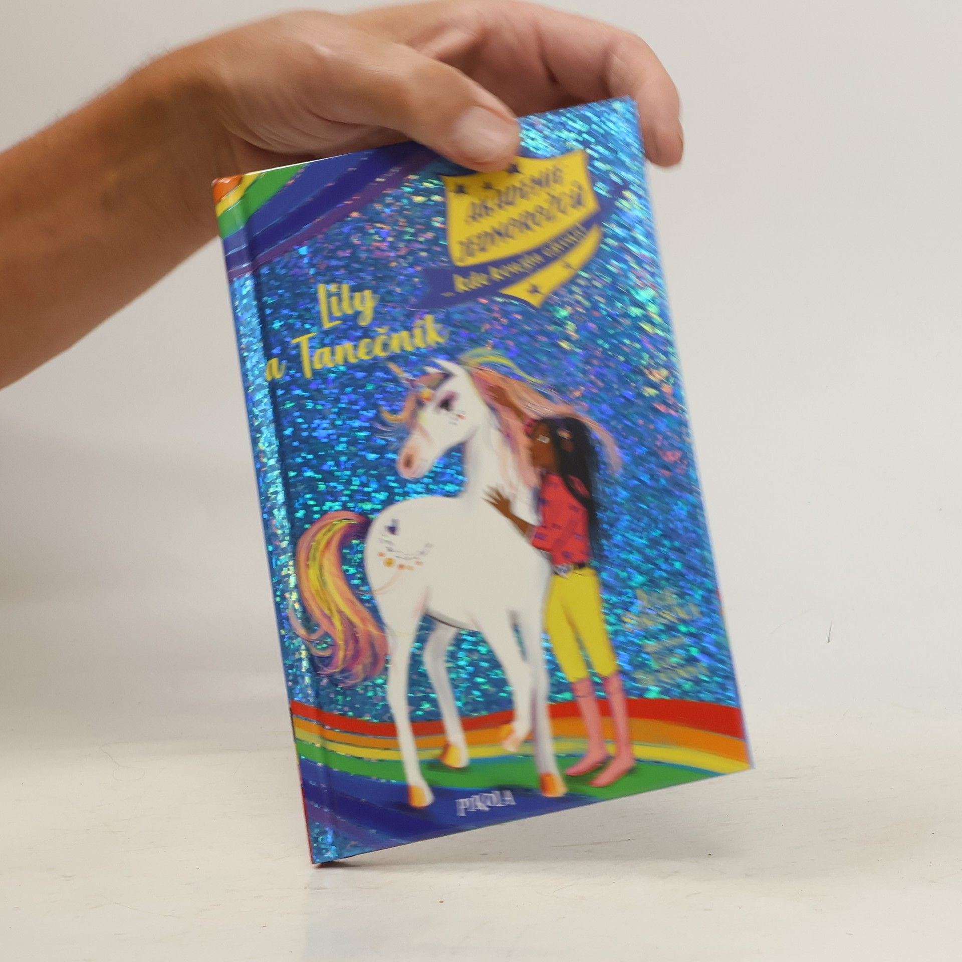 Akademie jednorožců. Lily a Tanečník