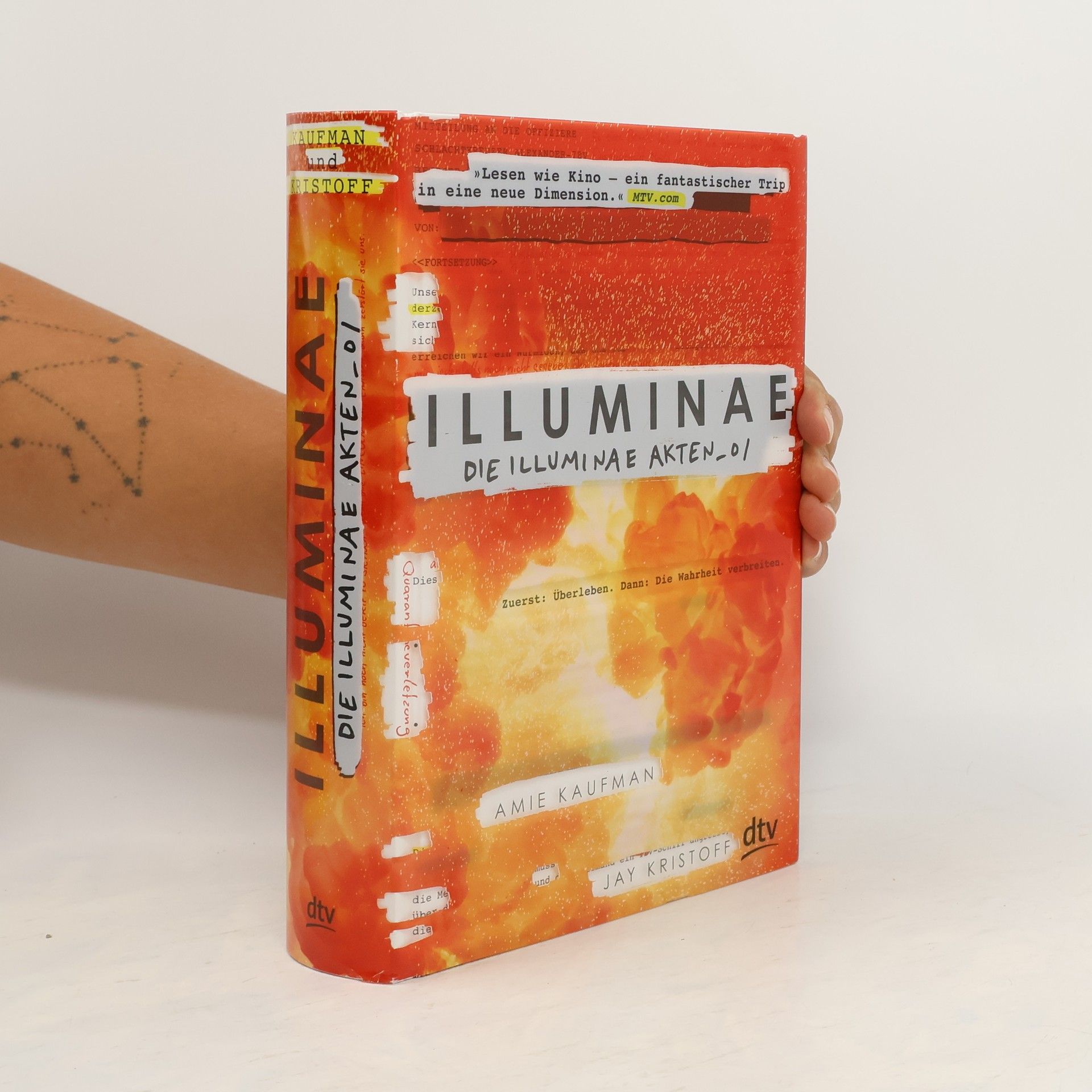 Amie Kaufman Illuminae