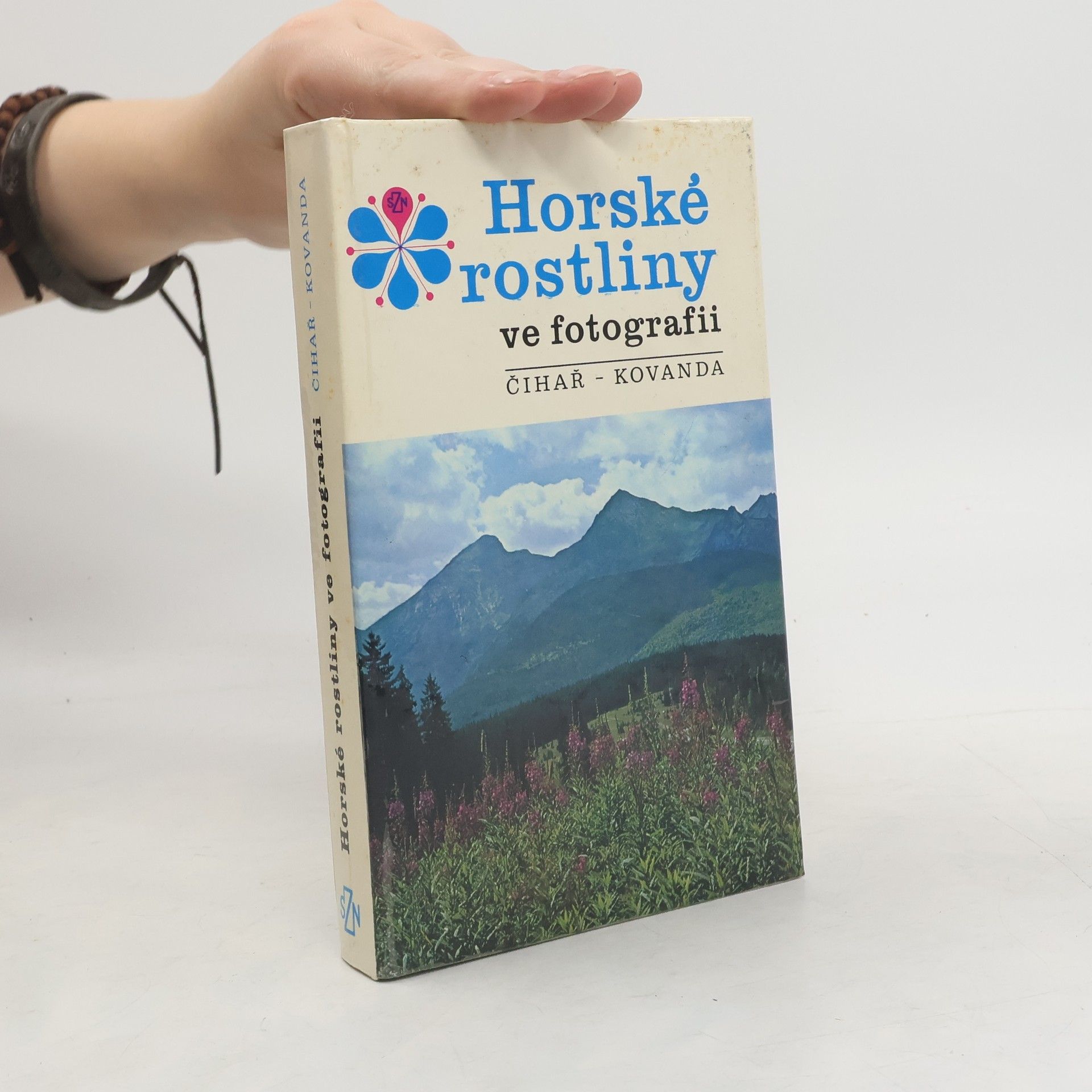 Jiří Čihař Horské rostliny ve fotografii