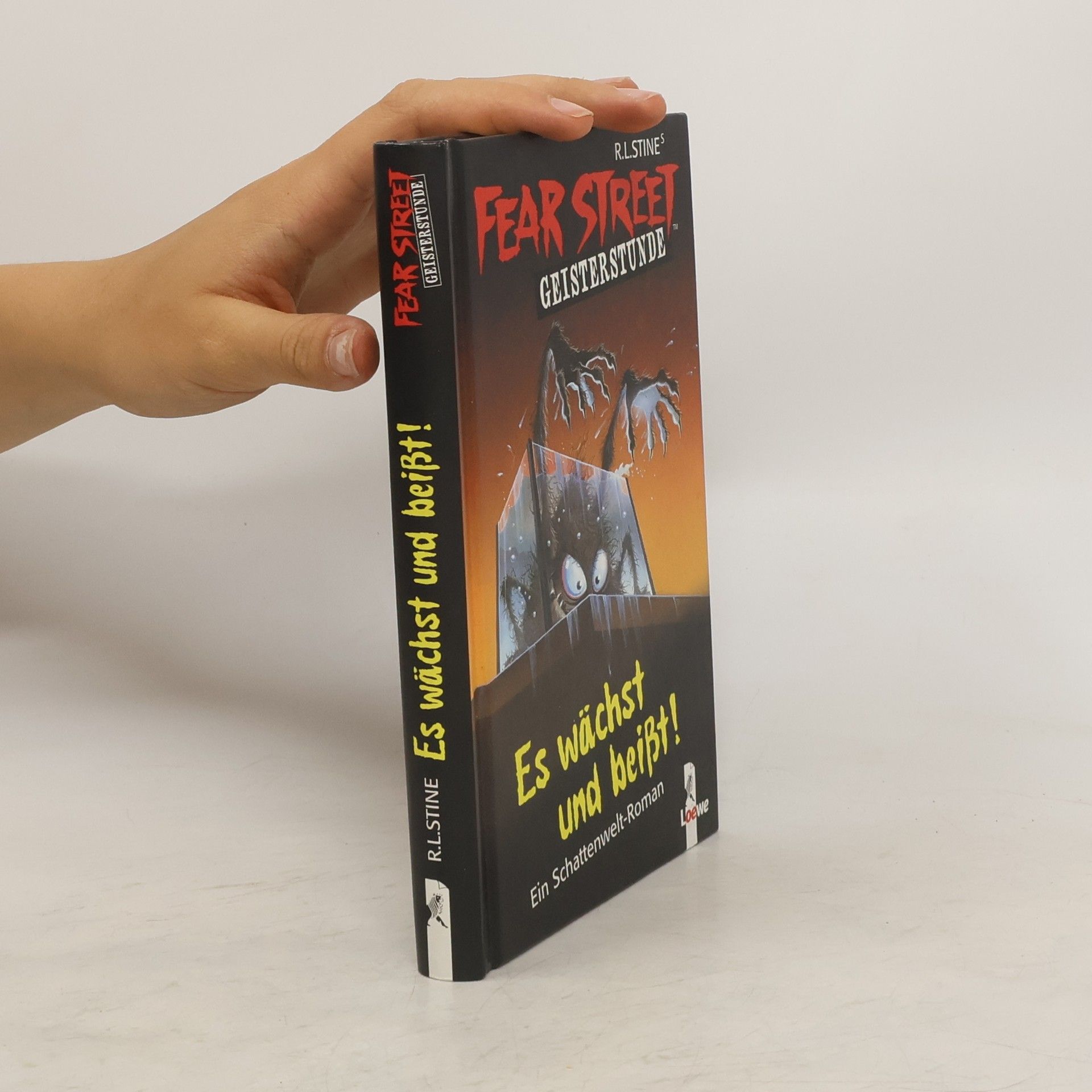R. L. Stine Fear Street. Geisterstunde. Es Wächst und beisst!
