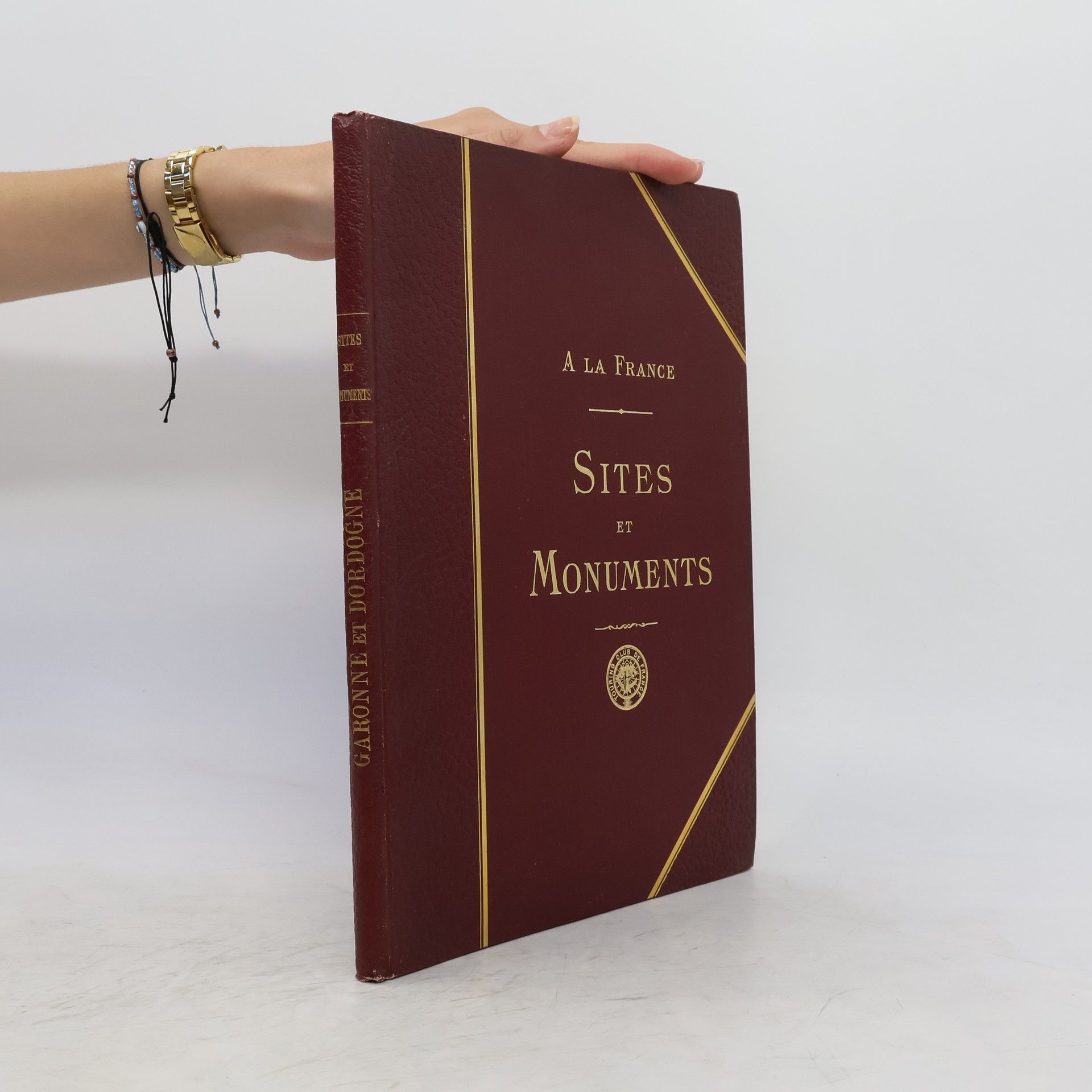 Collectif d'auteurs Sites et Monuments