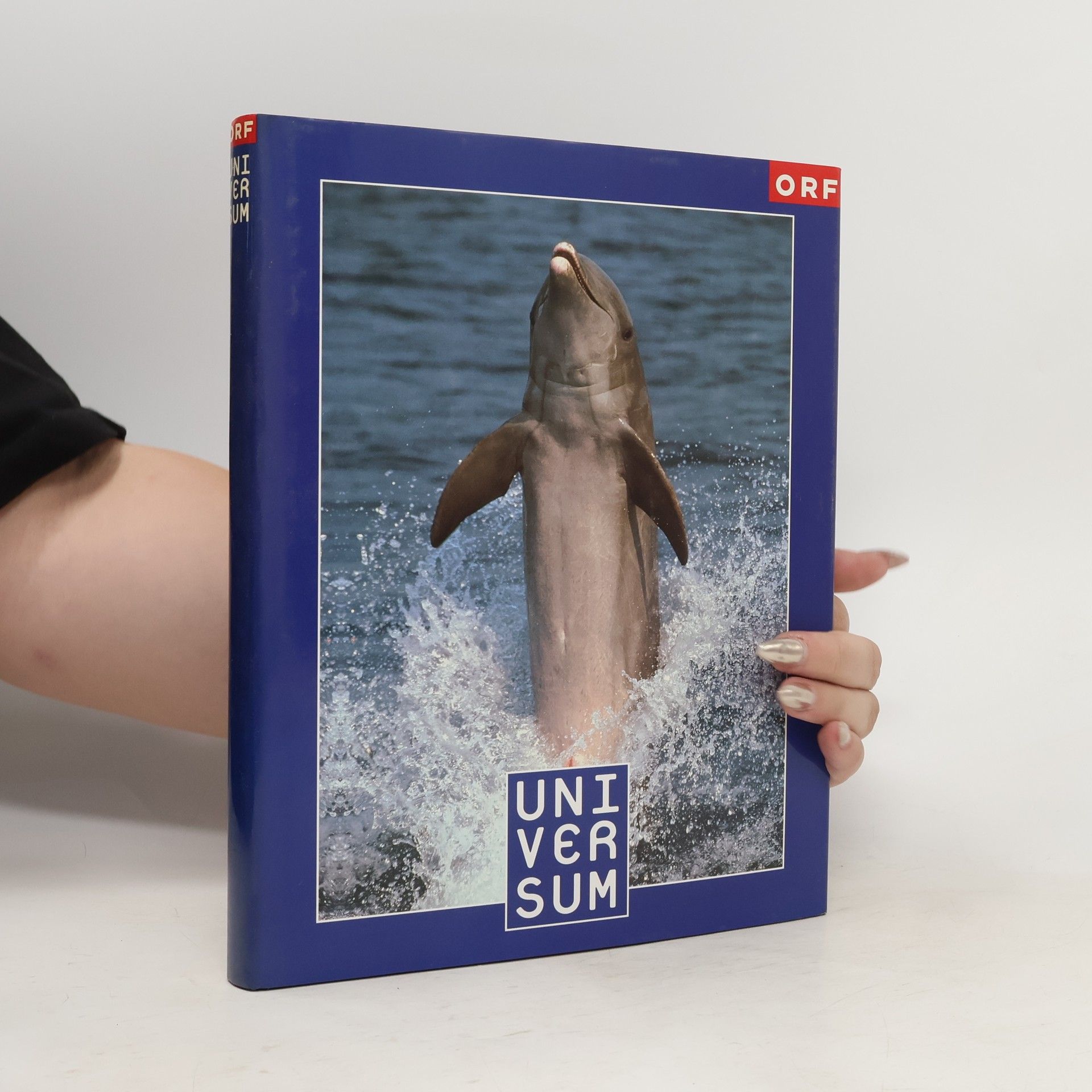 Autores varios Universum