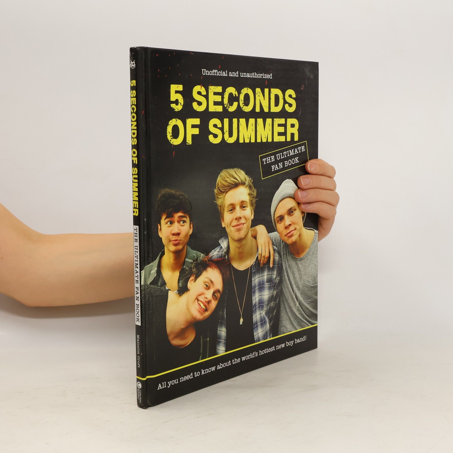 Malcolm Croft 5 Seconds of Summer Fan Book