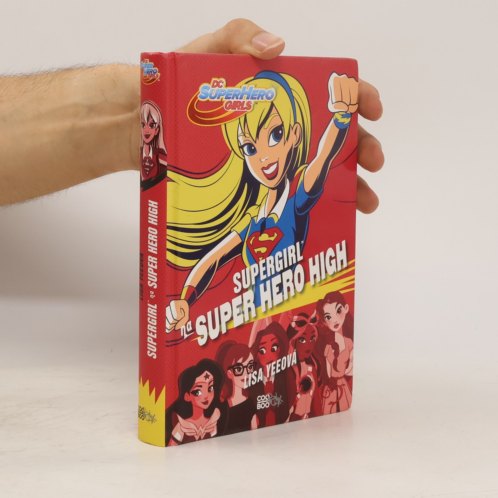 Lisa Yee Supergirl na Super Hero High