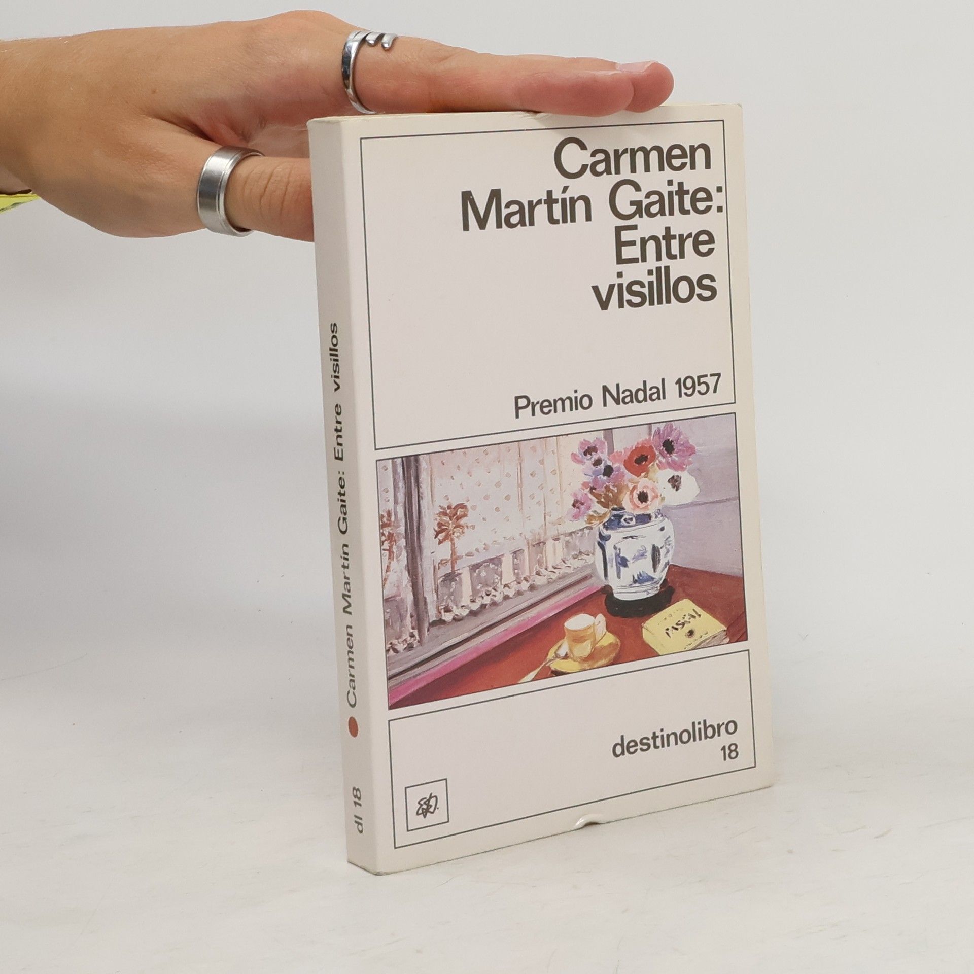 Carmen Martín Gaite Entre visillos