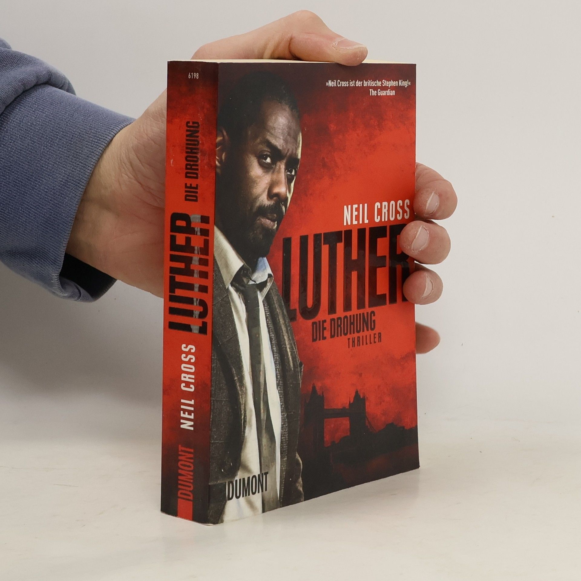 Neil Cross Luther. Die Drohung
