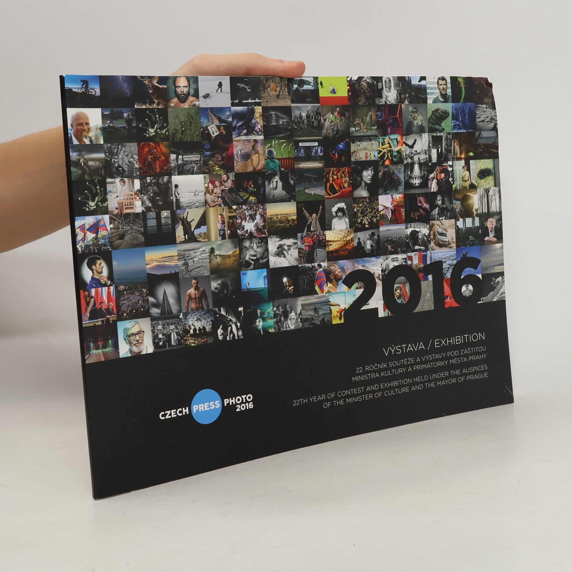 Kolektiv autorů Czech Press Photo 2016. Výstava. Exhibition