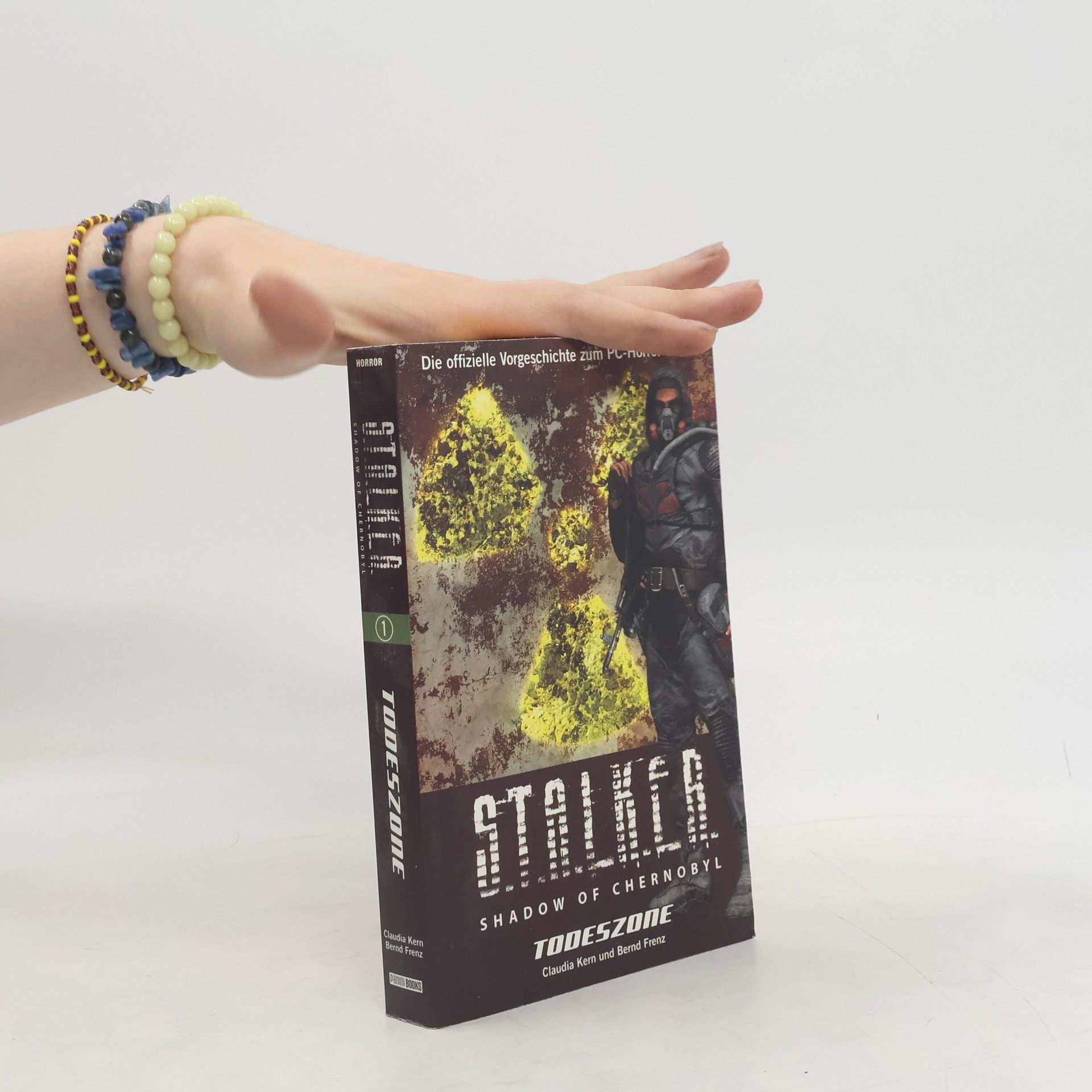 Claudia Kern Stalker - Shadow of Chernobyl 1