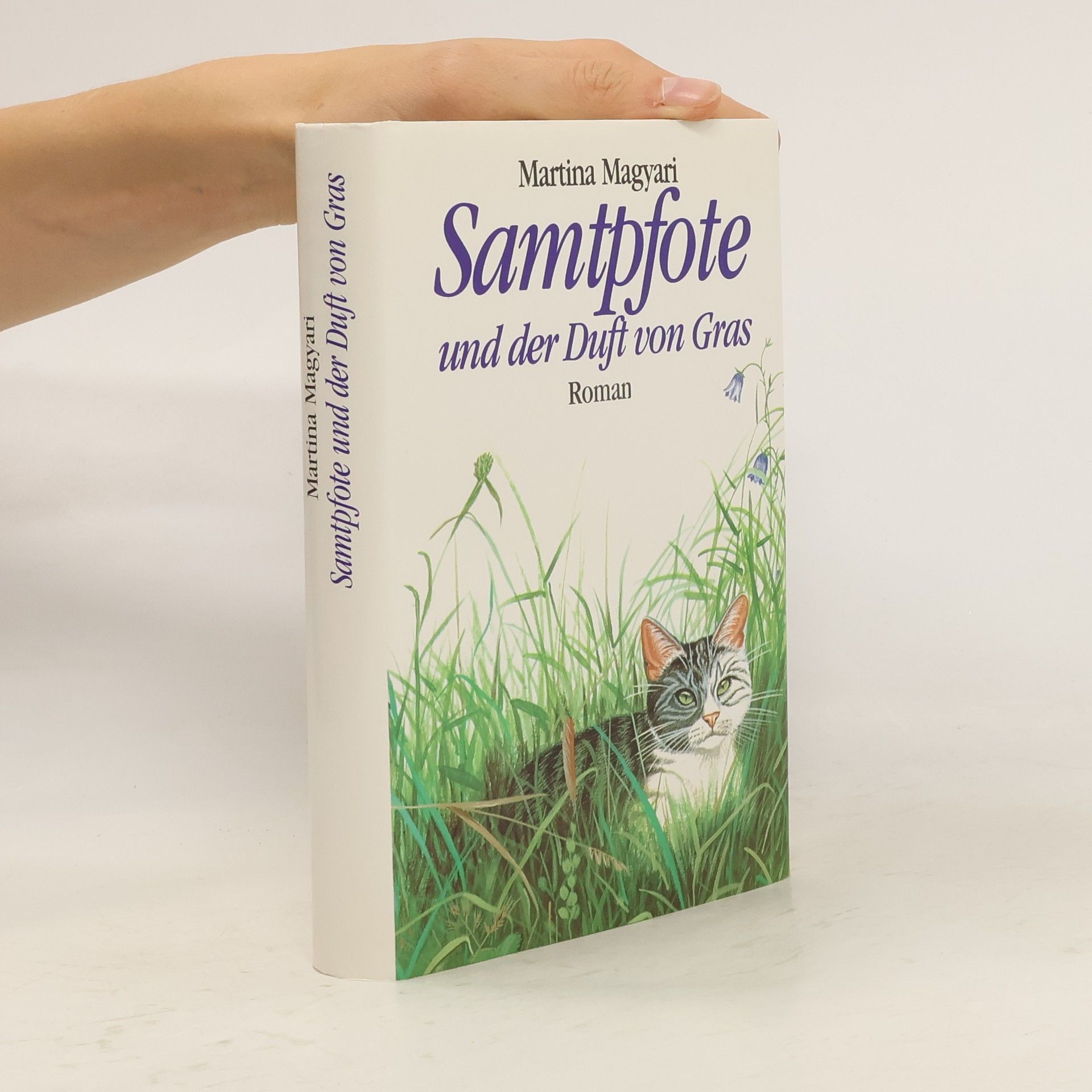 Martina Magyari Samtpfote und der Duft von Gras