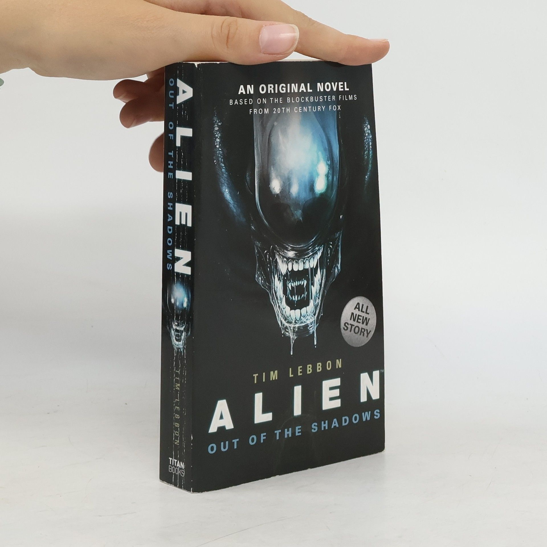 Tim Lebbon Alien - Out of the Shadows (Book 1)