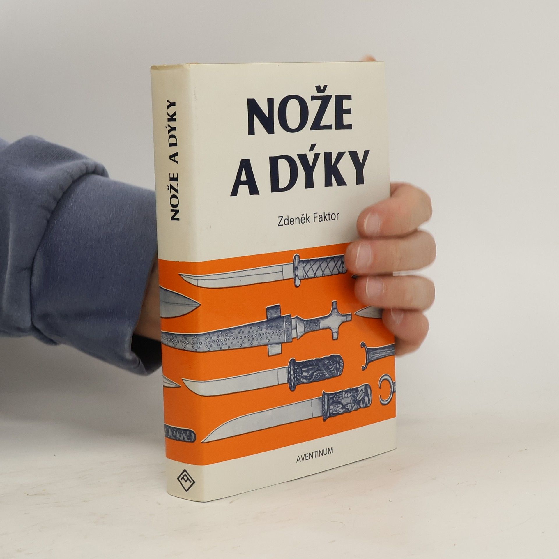 Zdeněk Faktor Nože a dýky