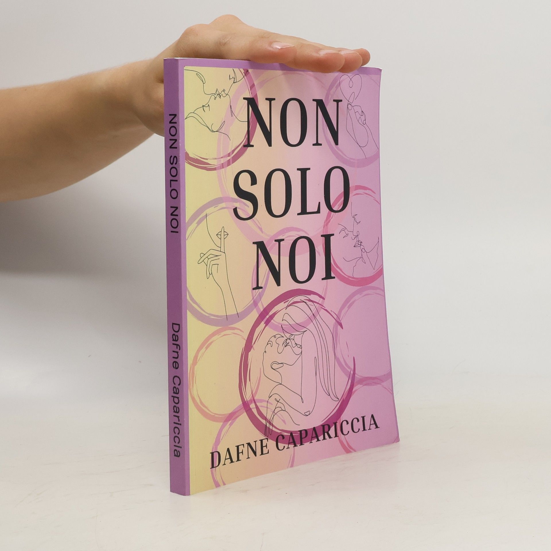 Dafne Capariccia Non solo noi