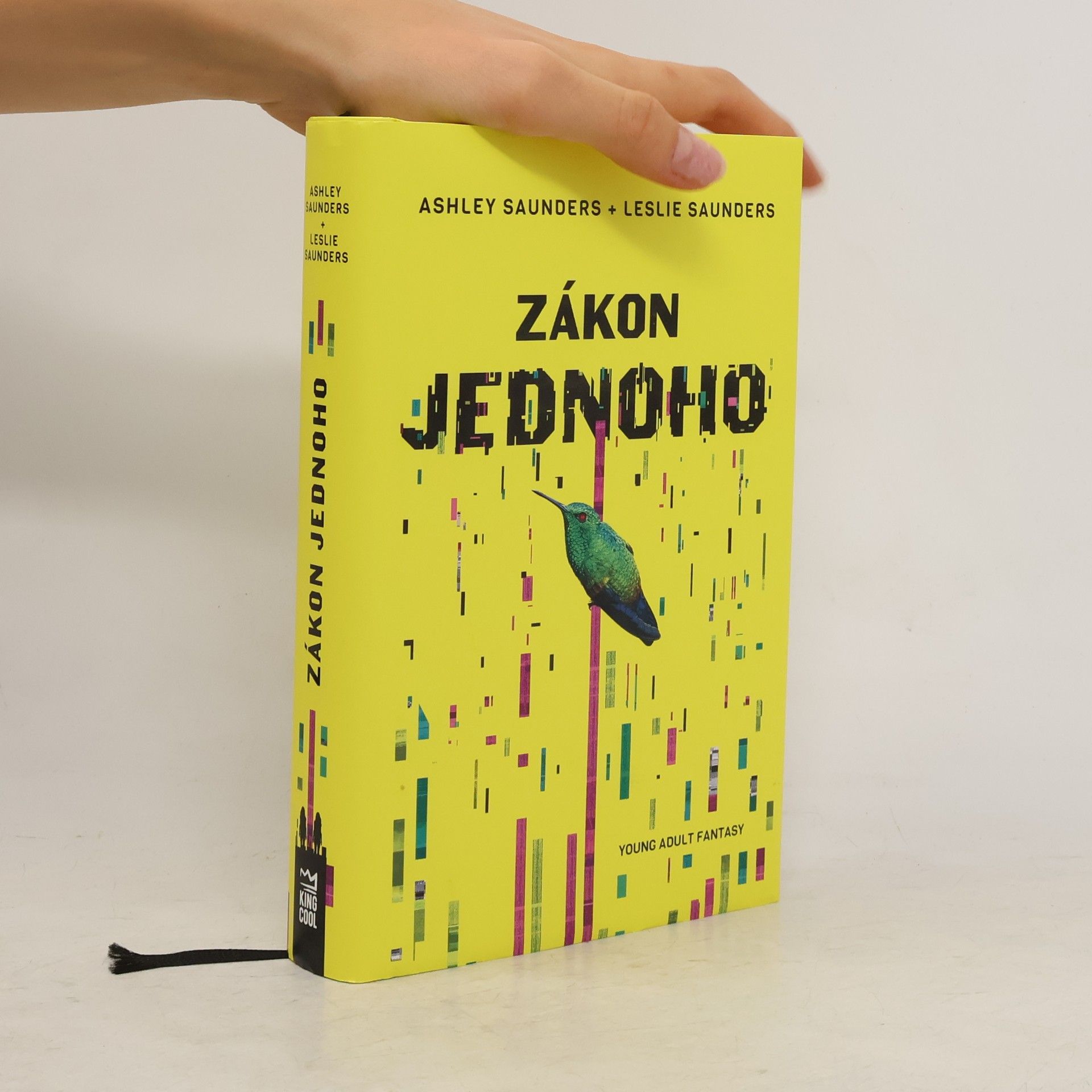 Ashley Saunders Zákon jednoho