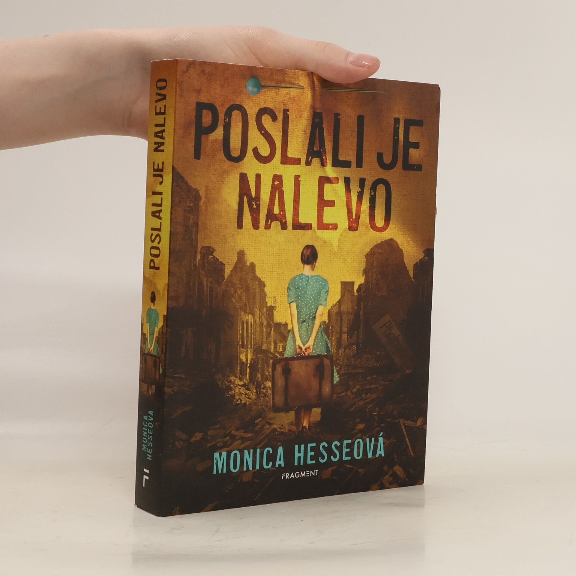 Monica Hesse Poslali je nalevo