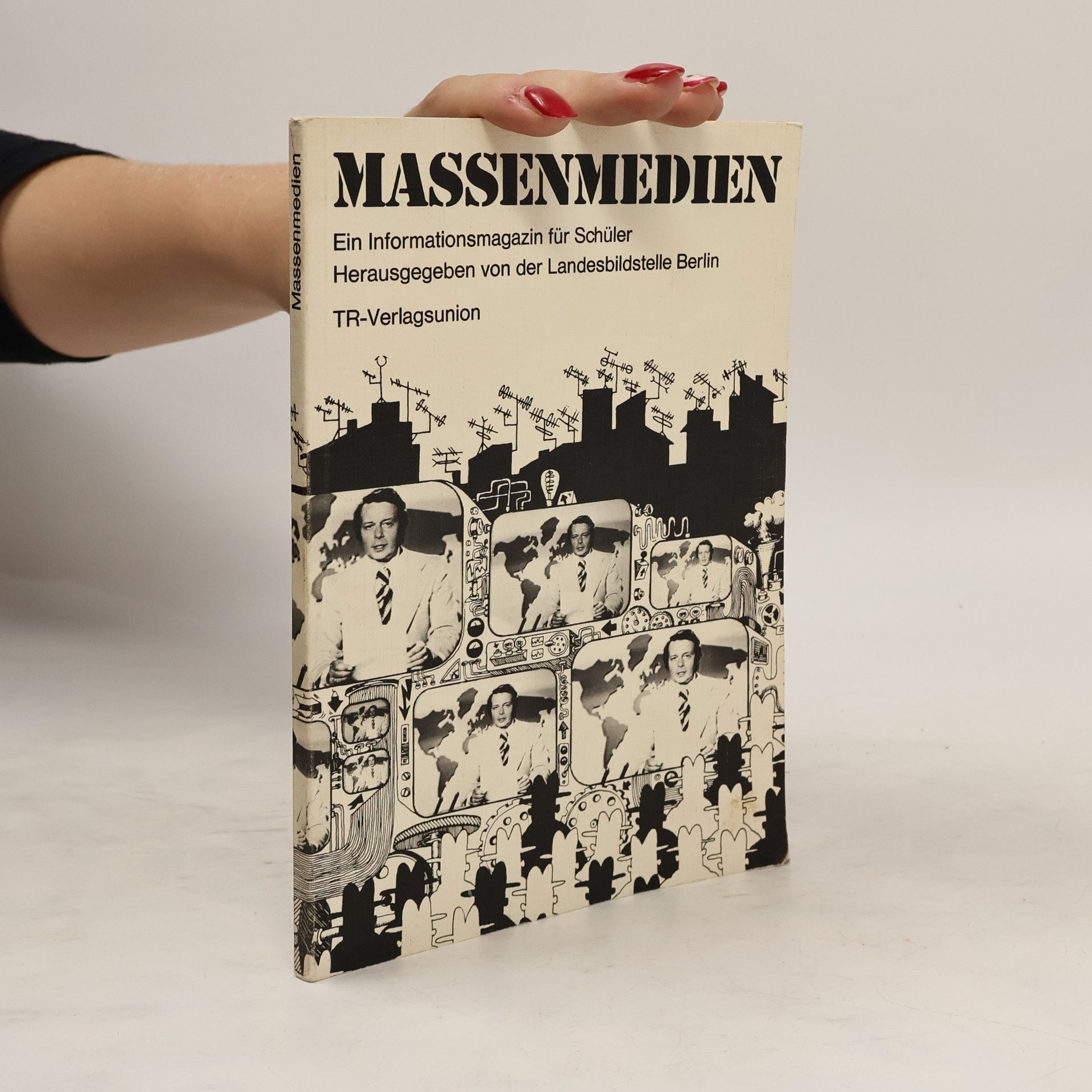 Kolektiv autorů Massenmedien