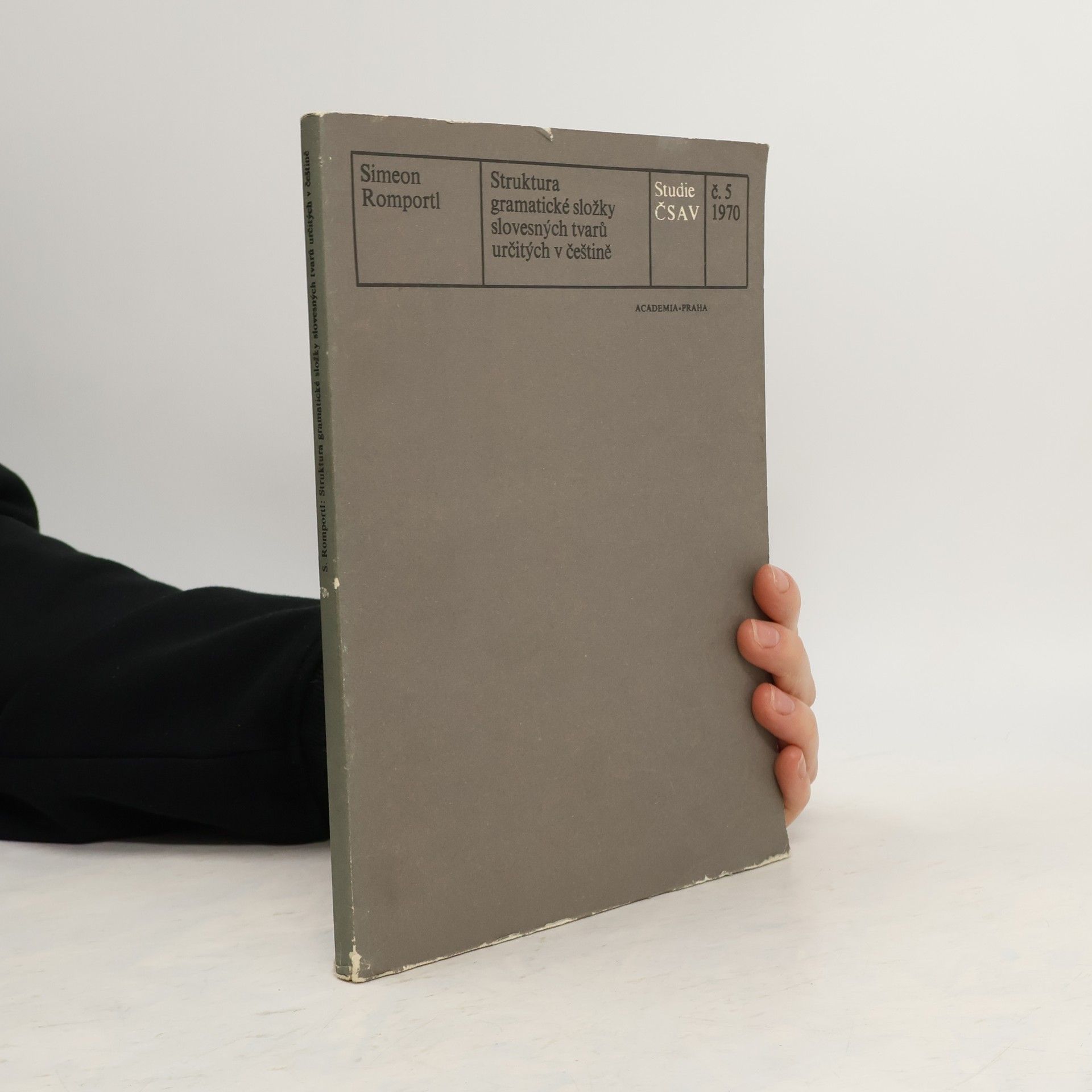 Struktura gramatické složky slovesných tvarů určitých v češtině