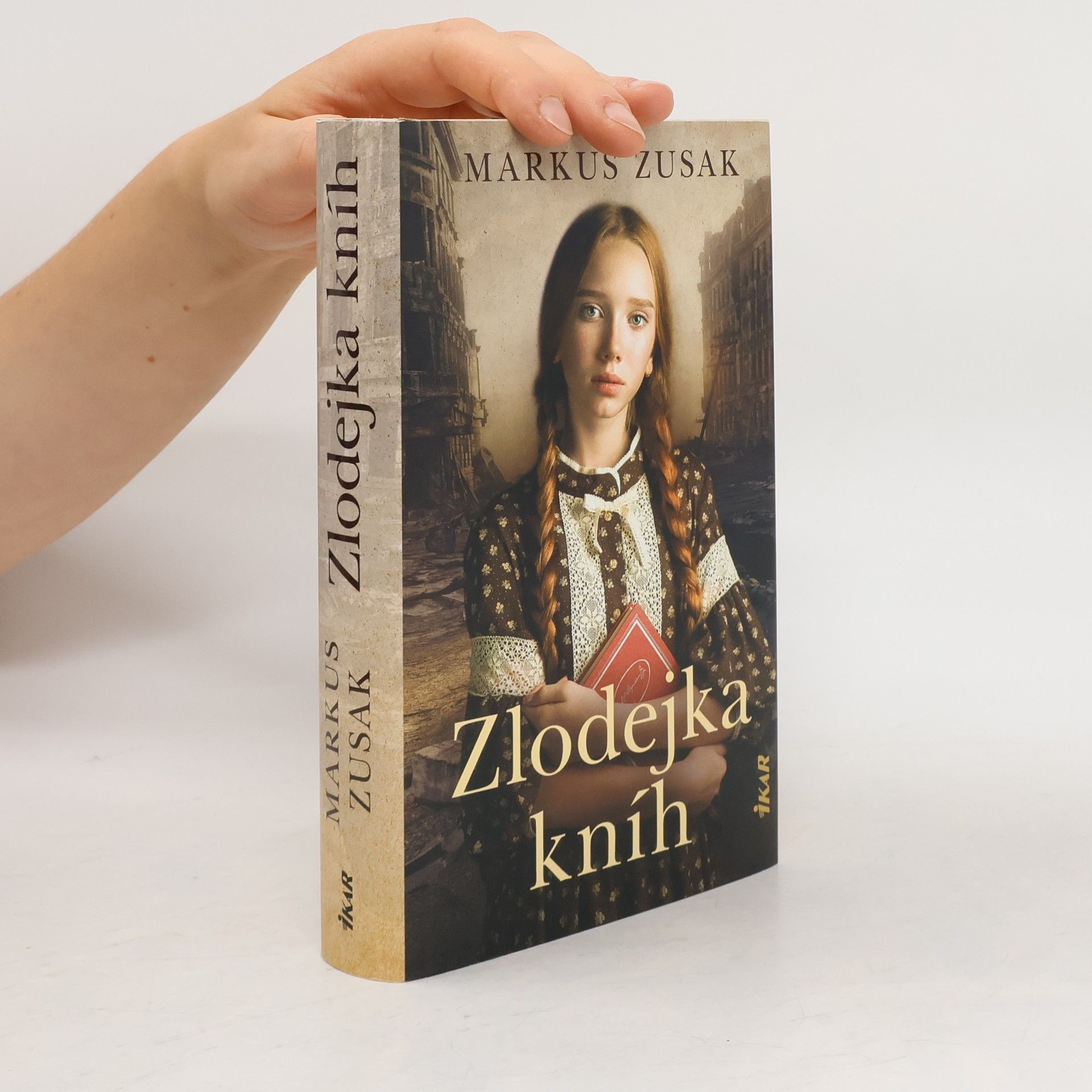 Markus Zusak Zlodejka kníh
