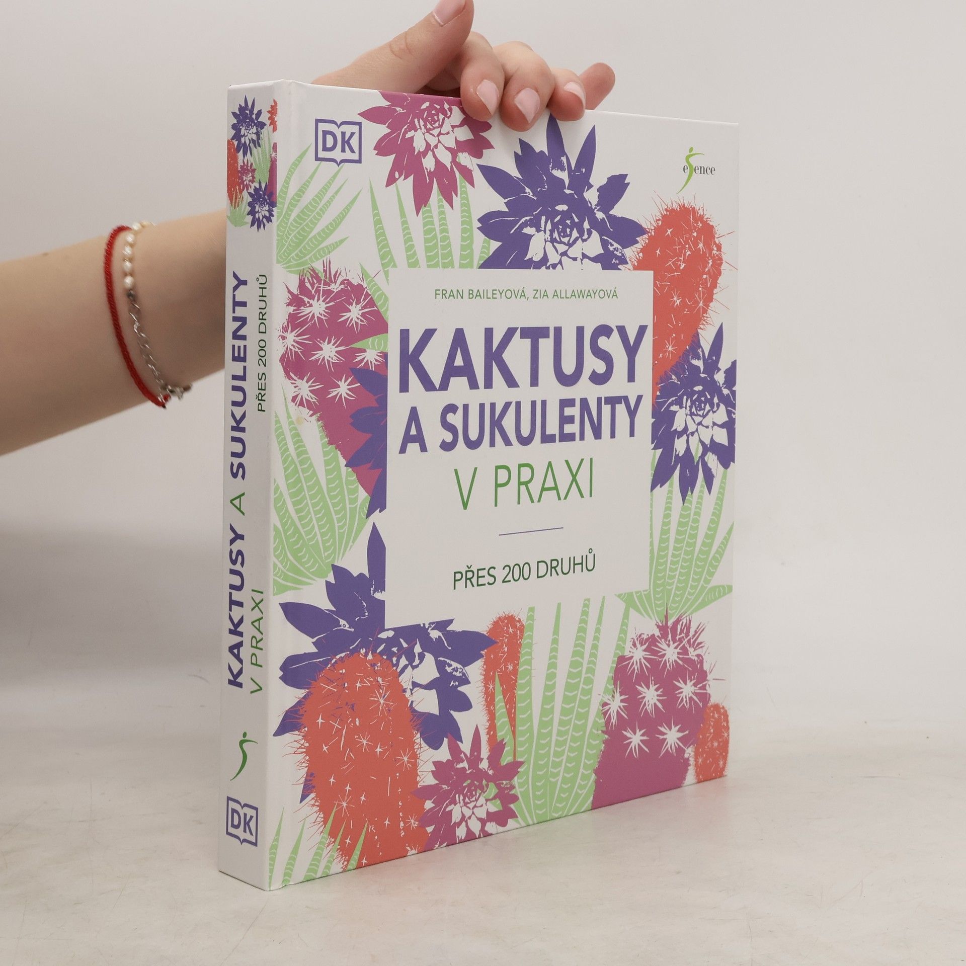 Zia Allaway Kaktusy a sukulenty v praxi