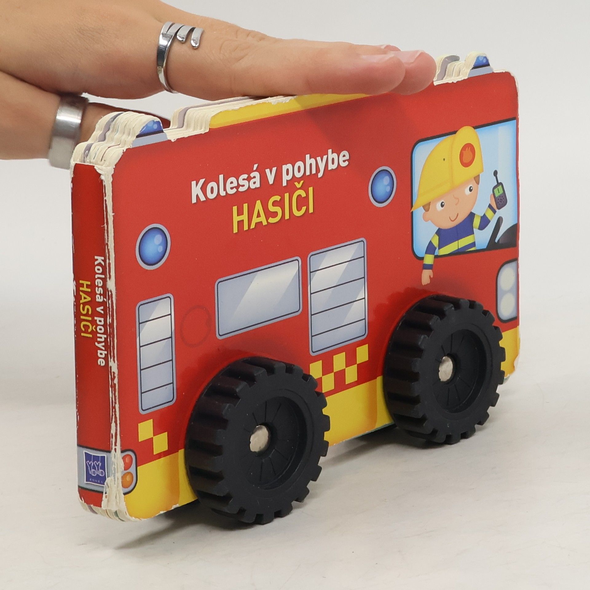 Kolektiv autorů Kolesá v pohybe. Hasiči