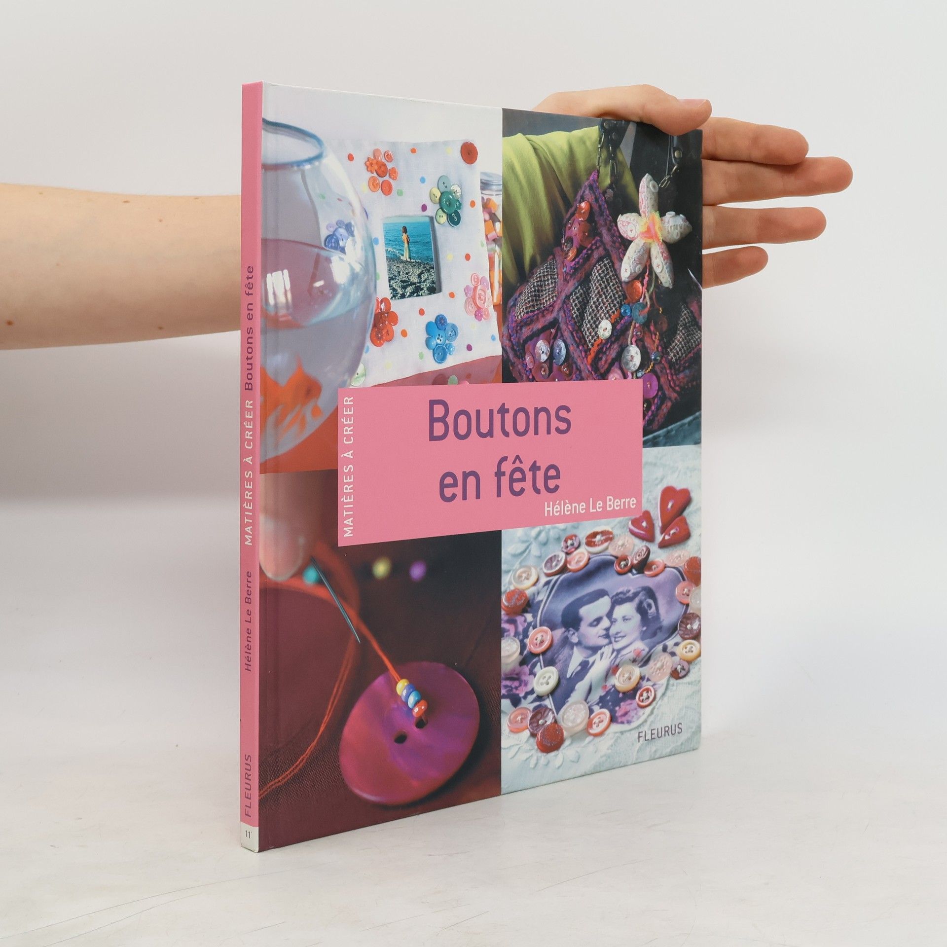 Hélenè LeBerre Boutons en fête
