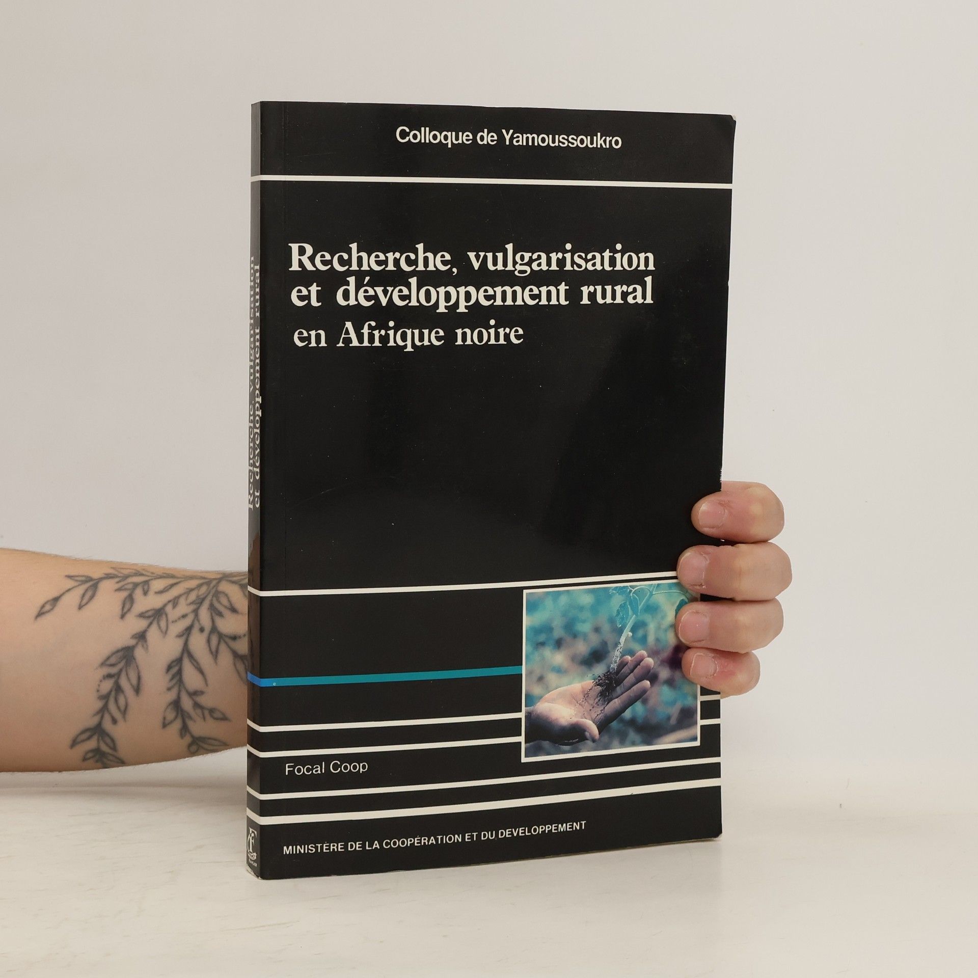 Recherche, vulgarisation et développement rural en Afrique noire