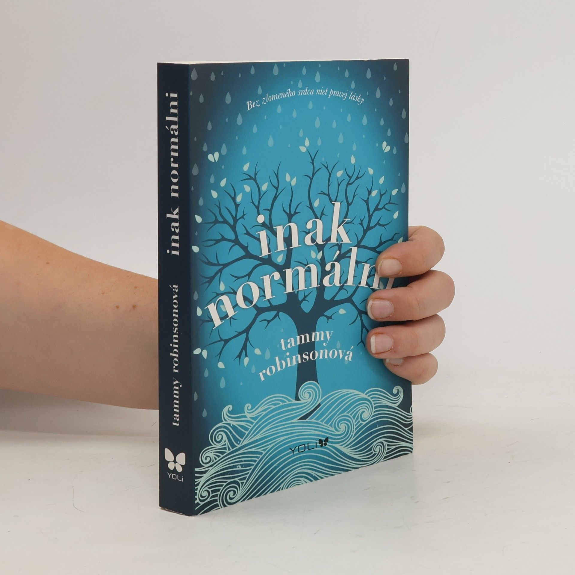 Tammy Robinson Inak normálni