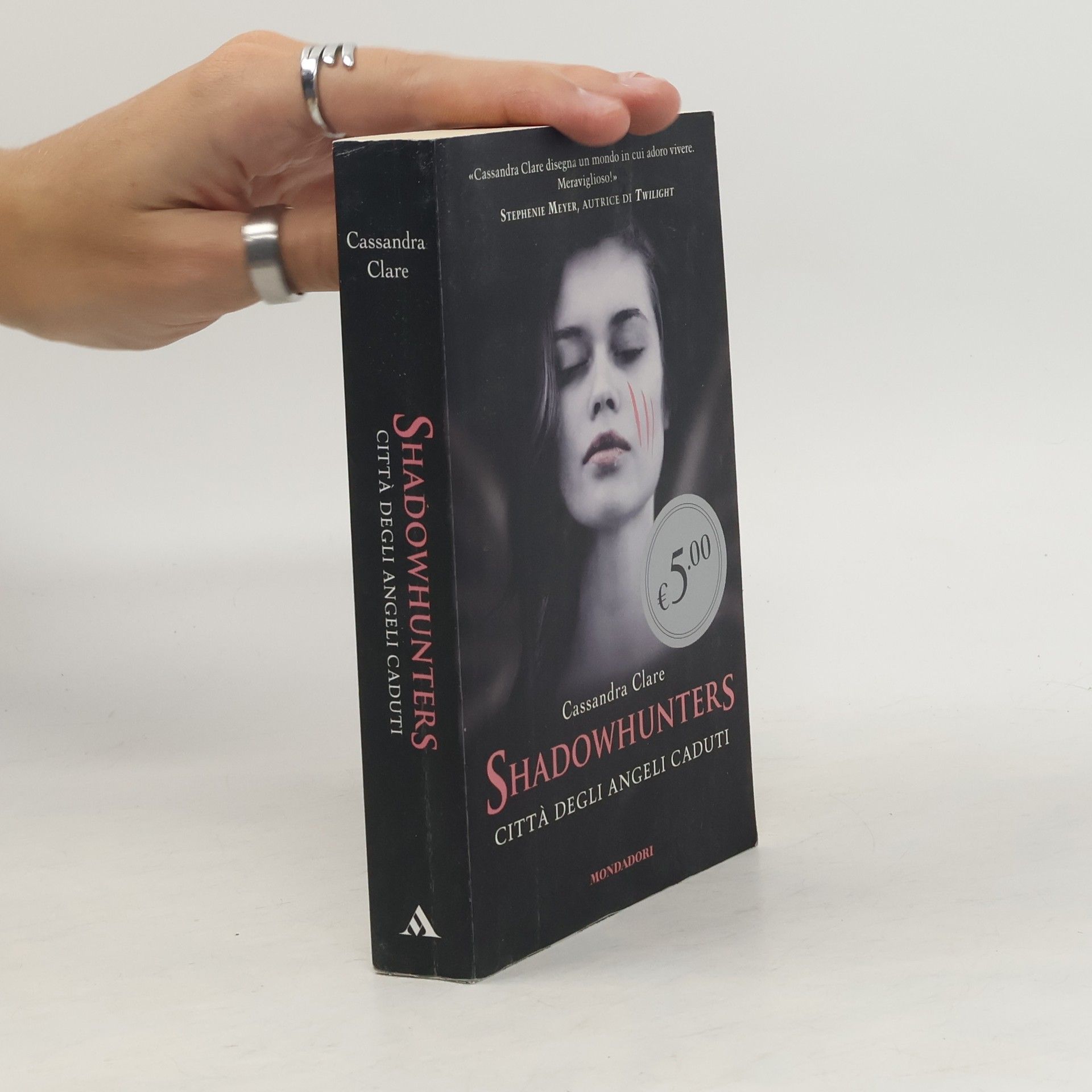 Manuela Carozzi Shadowhunters