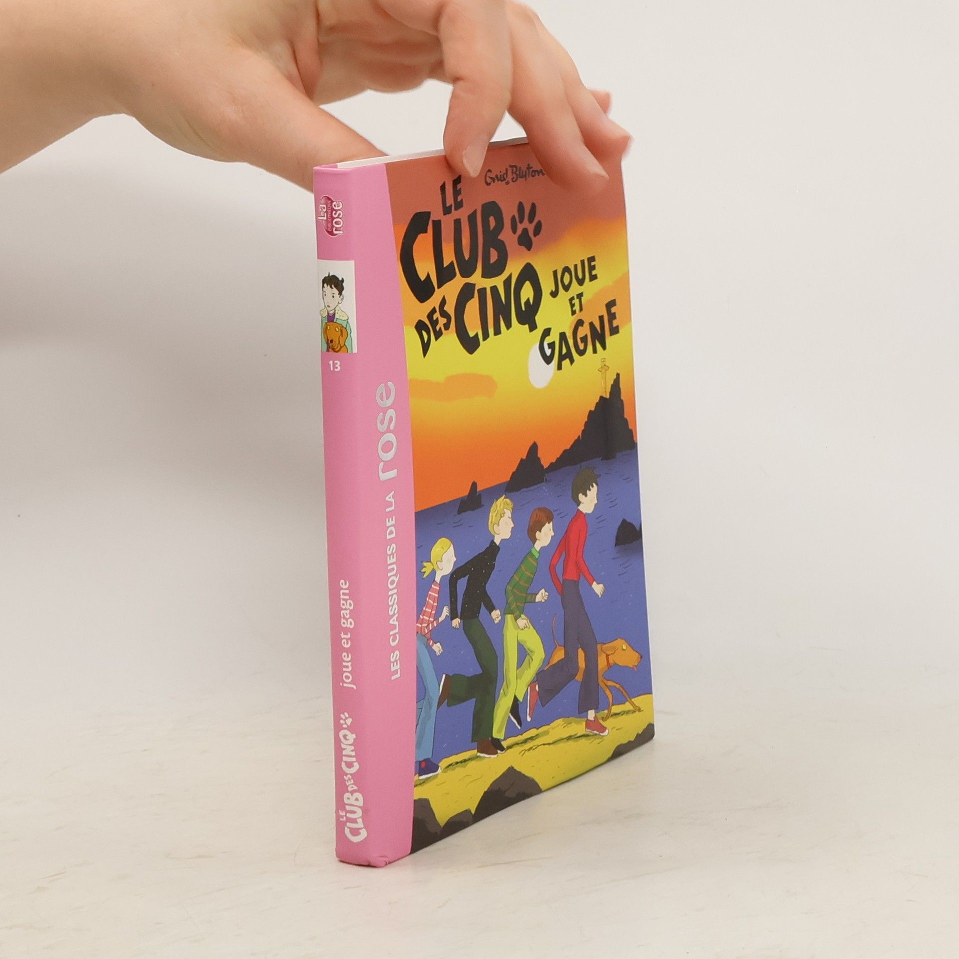 Enid Blyton Le Club des Cinq joue et gagne