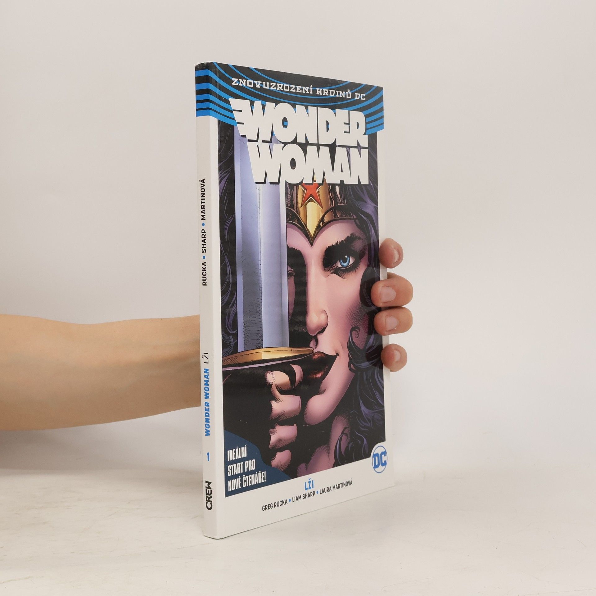 Greg Rucka Wonder Woman. Kniha první, Lži