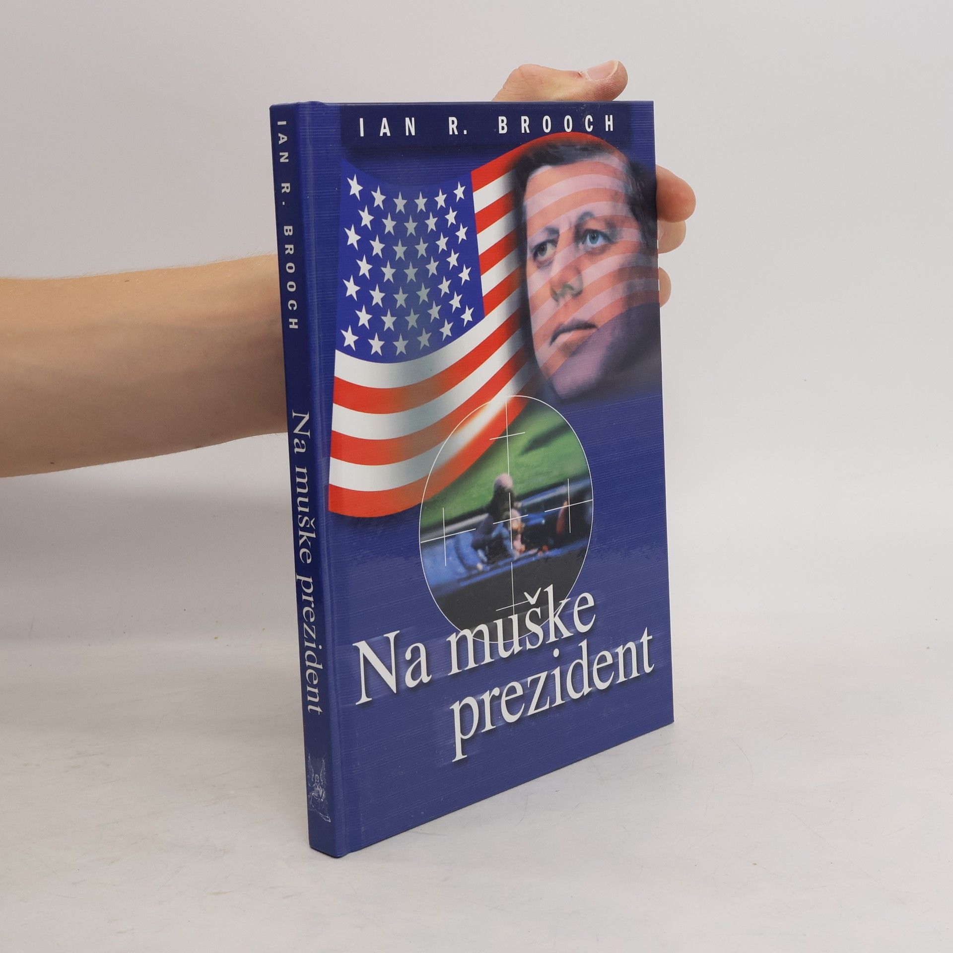 Ian R. Brooch Na muške prezident