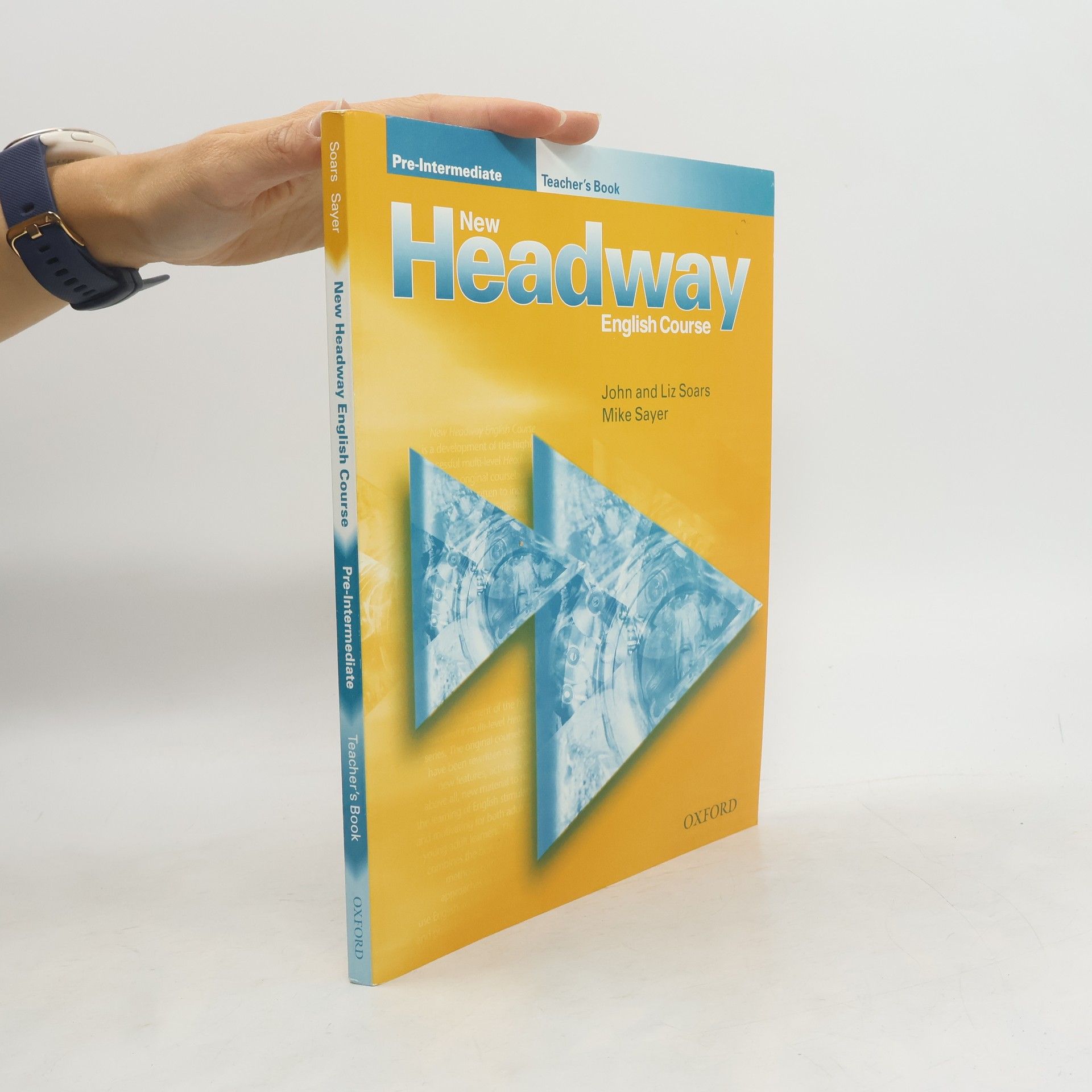 Liz Soars New headway English course : pre-intermediate : teacher’s book
