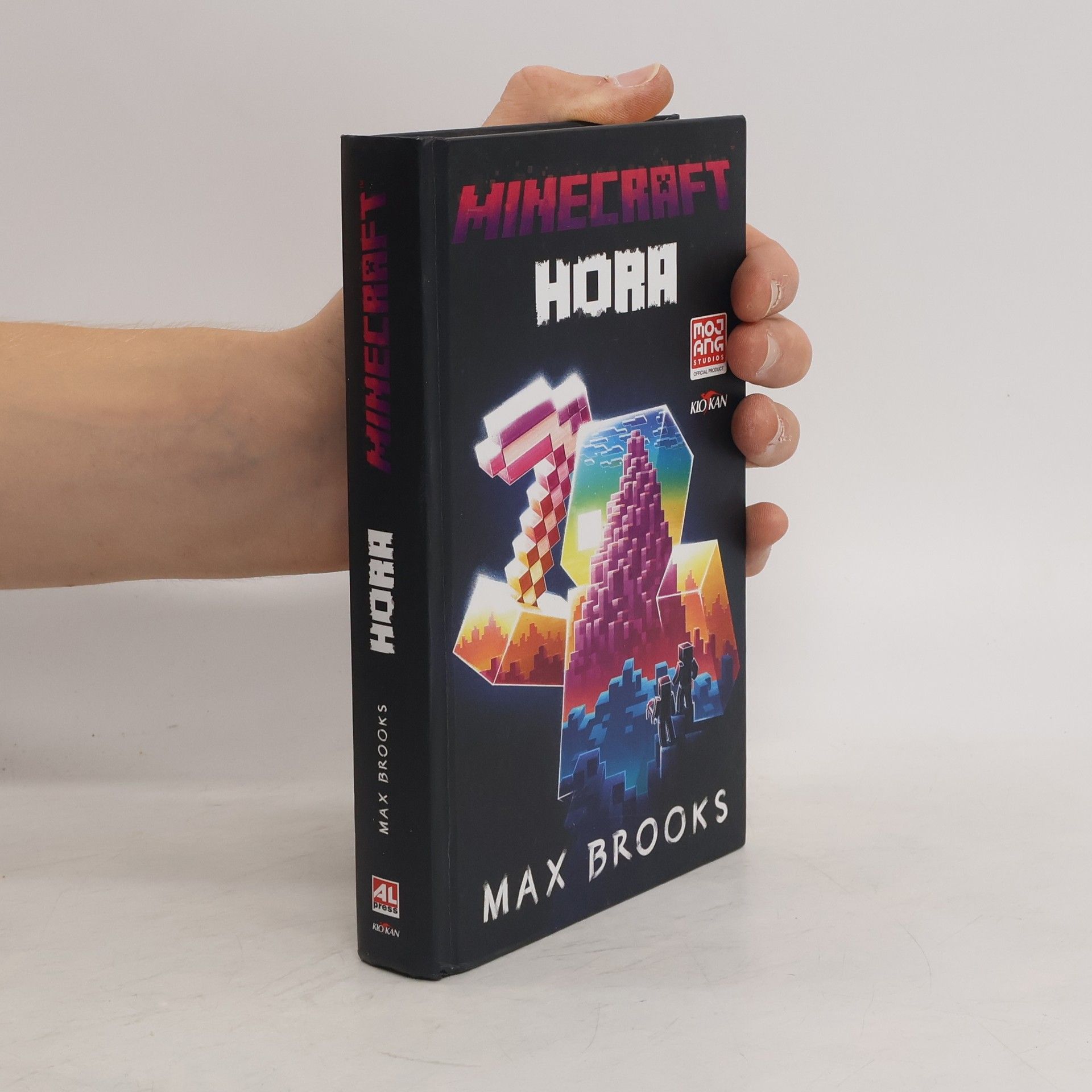 Max Brooks Minecraft. Hora.
