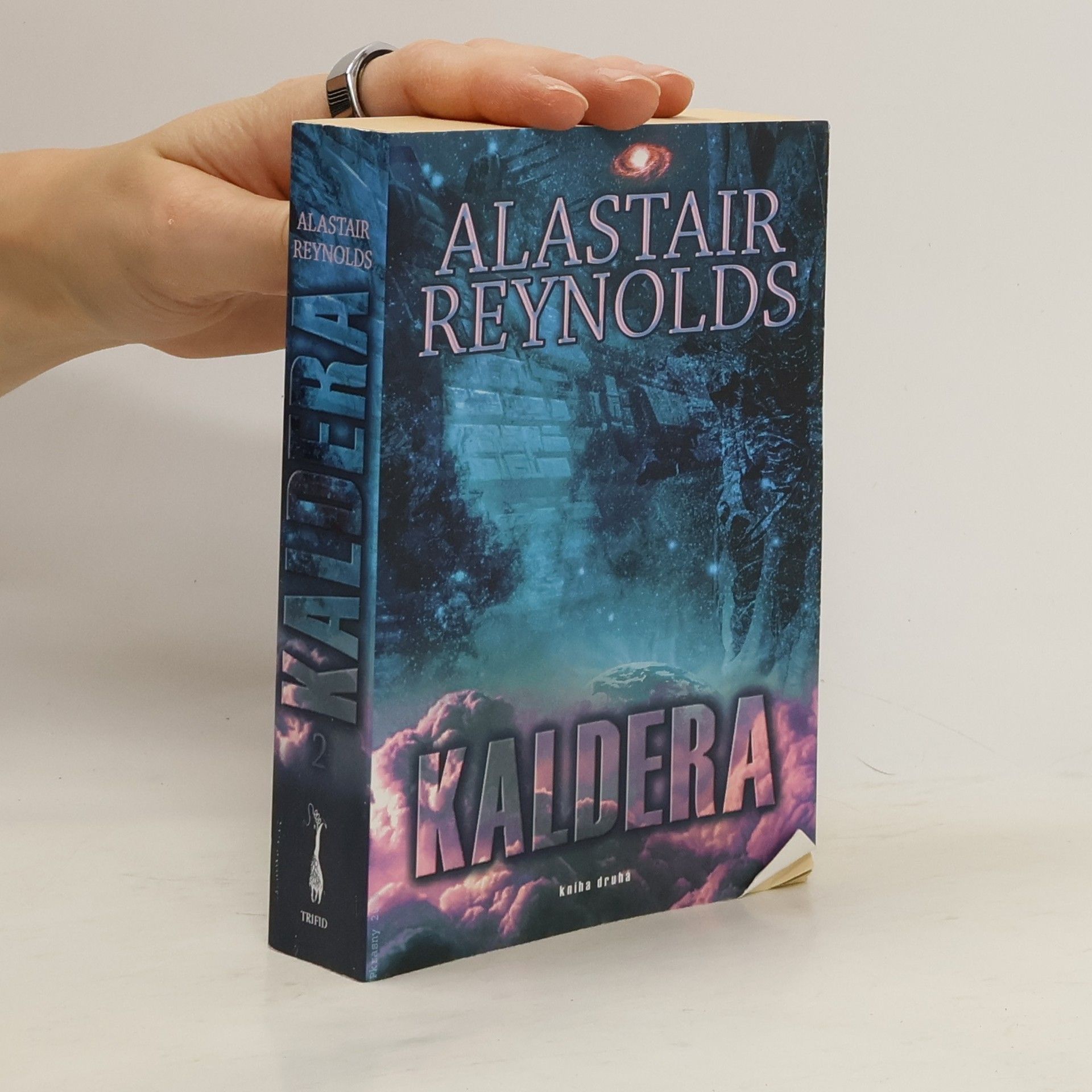 Alastair Reynolds Kaldera. Kniha druhá