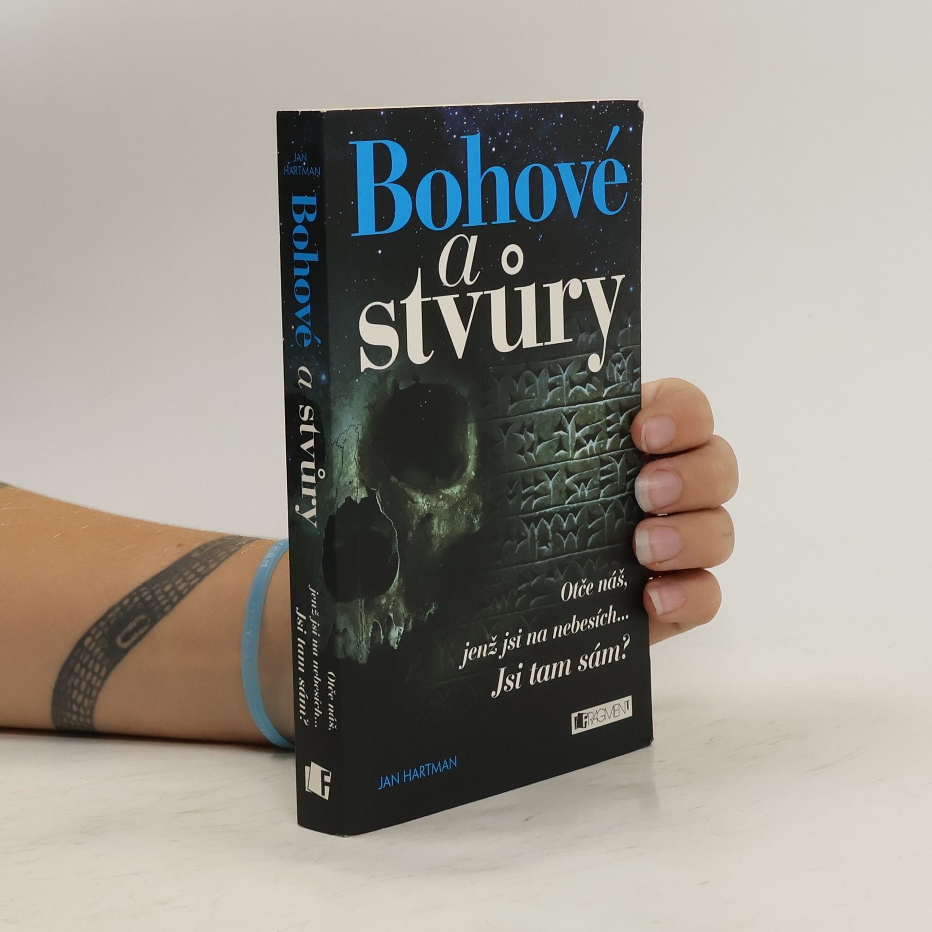 Jan Hartman Bohové a stvůry