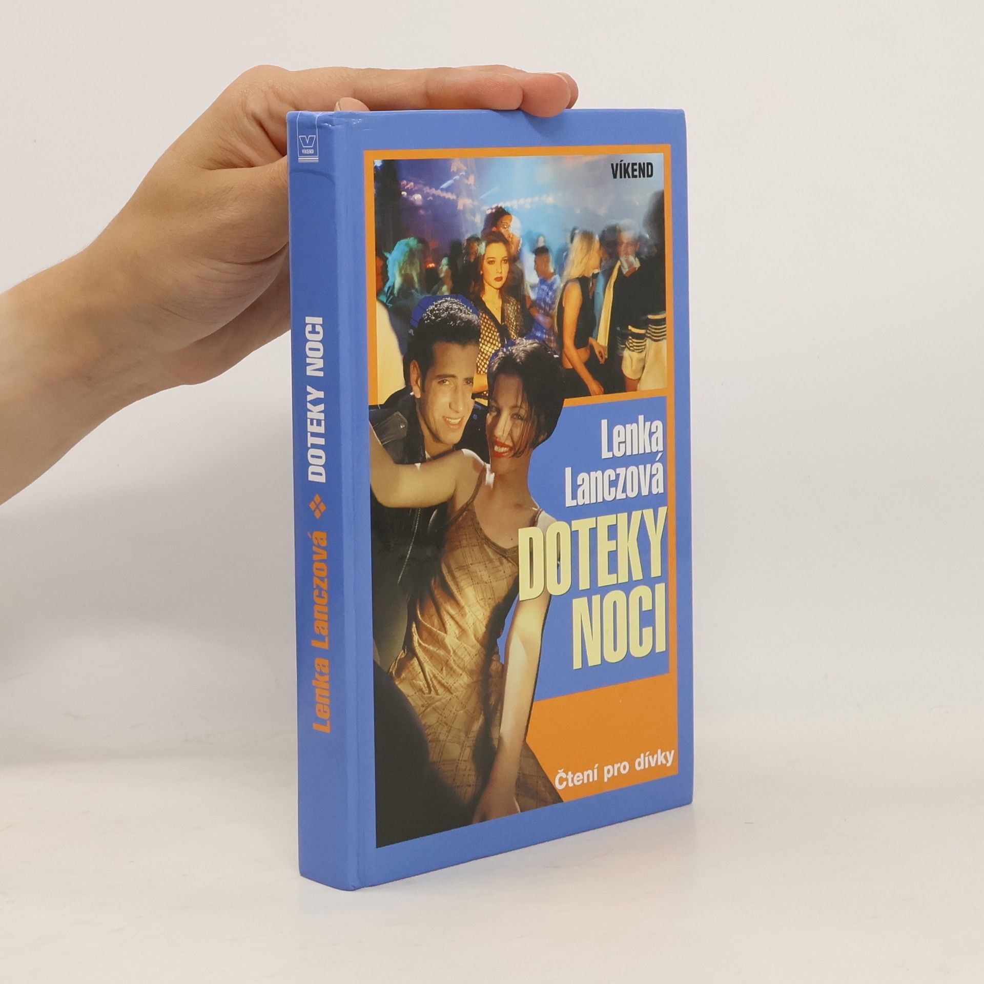 Lenka Lanczová Doteky noci